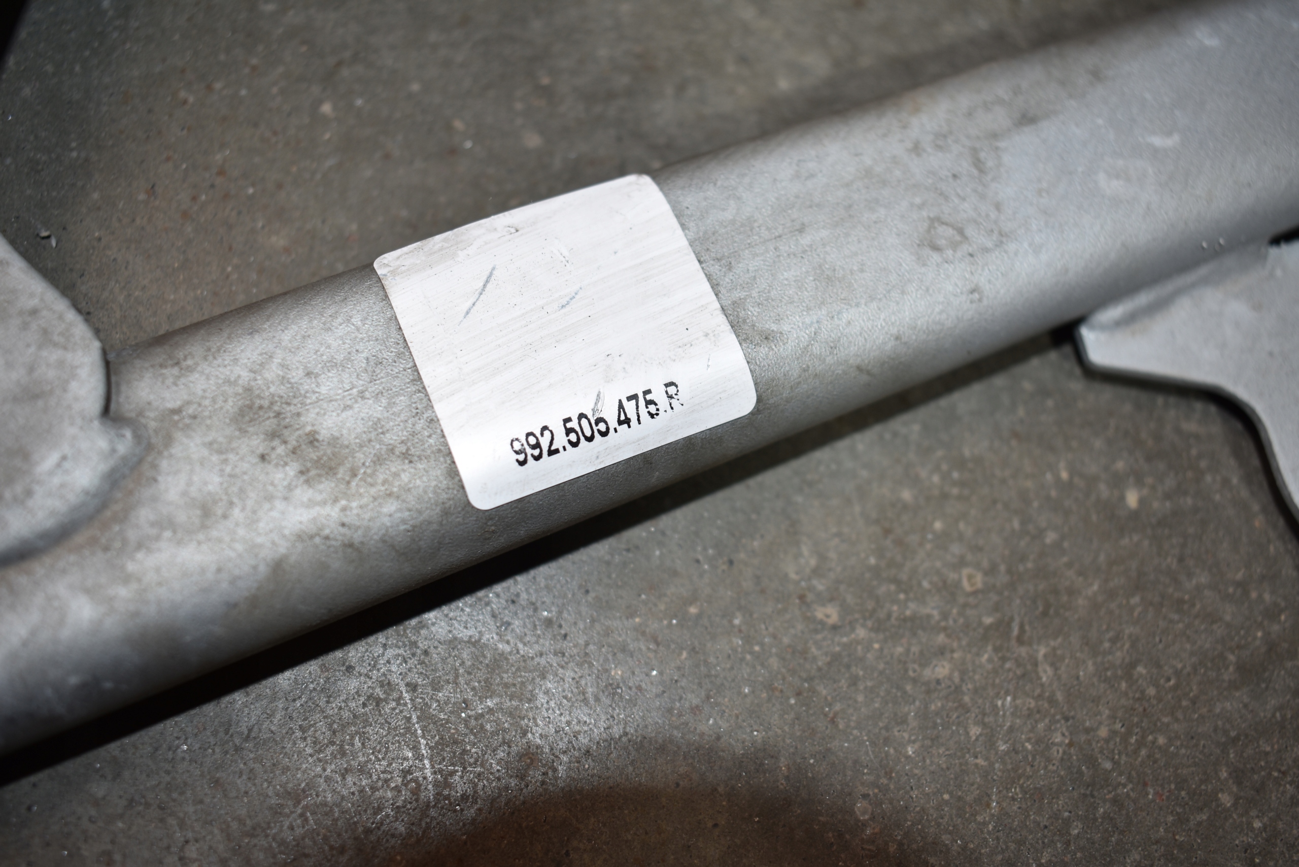 IDEALNE brace pillar left rear part rear. PORSCHE 992 1