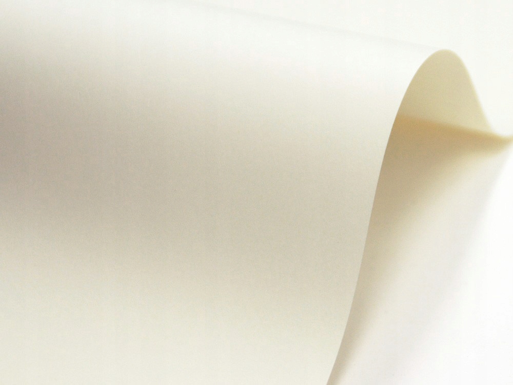 

Papier Lessebo Smooth Ivory 170g kremowy, 100 A4