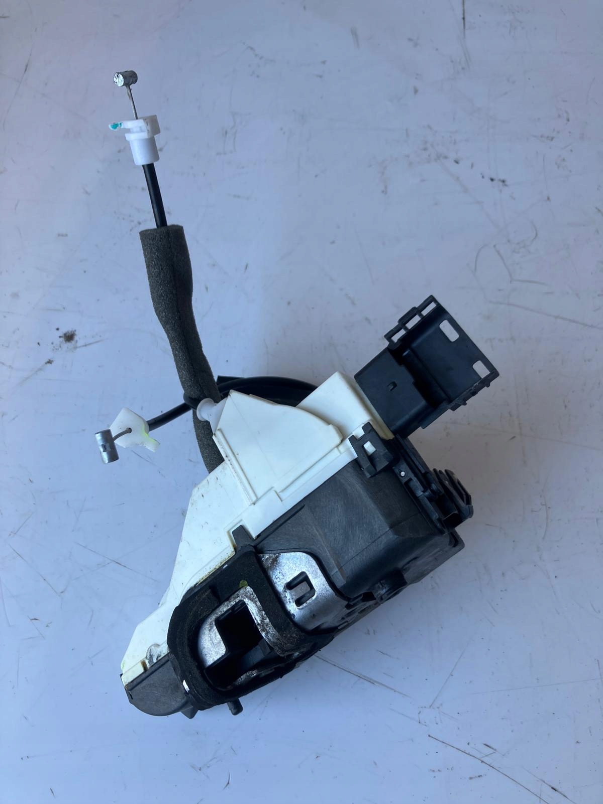 lock door left front CITROEN C5 III X7 PSA574388