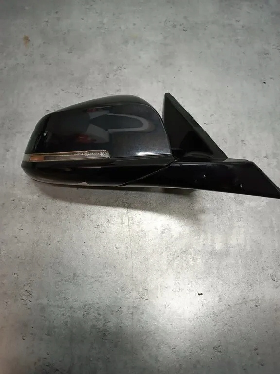 BMW 2 F22 F23 LUSTERKO PRAWE KOL.475 Producent części BMW OE