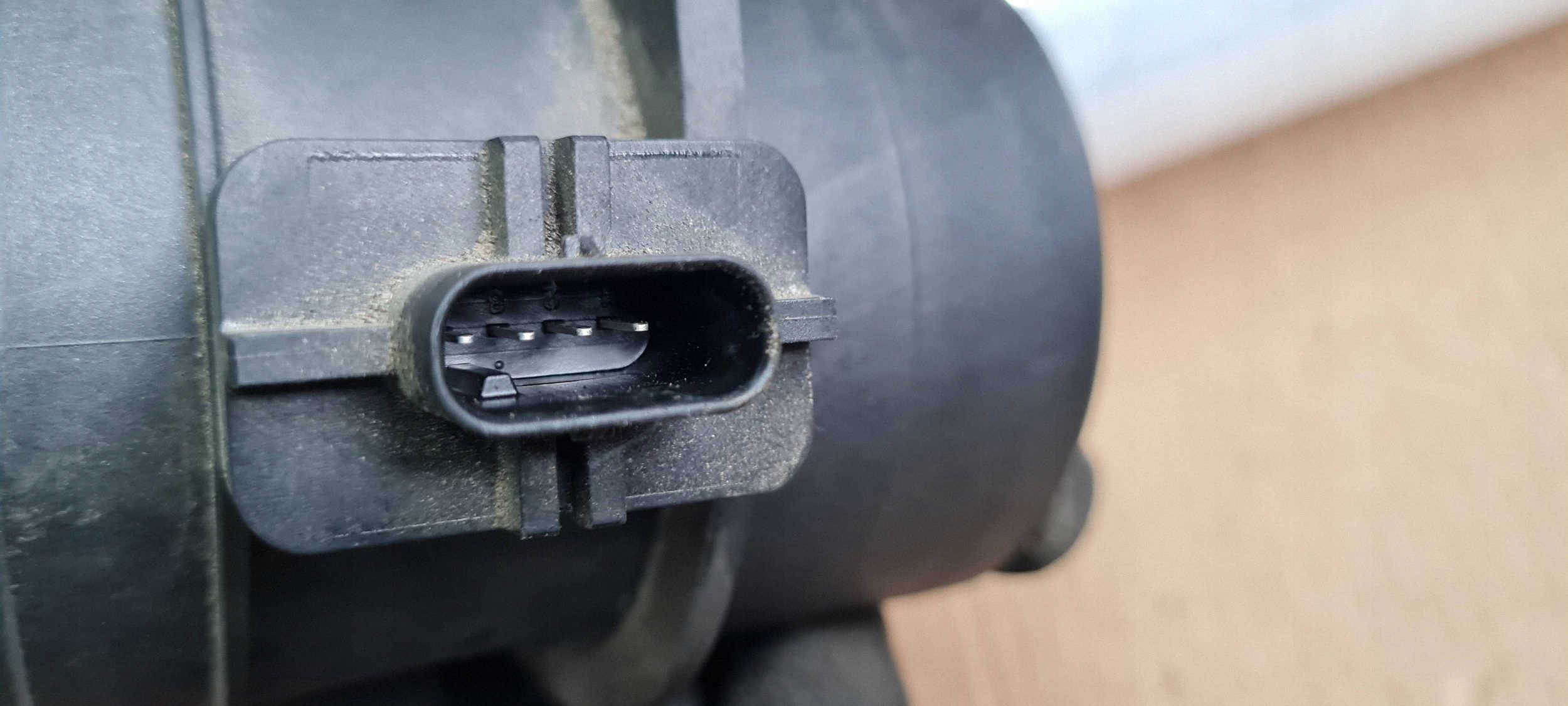 A4 B9 8W flow meter 2.0 TDI 03L906461A A5 8W