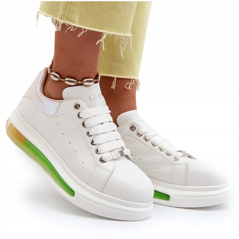 Dámské Kožené Tenisky Na Platformě Goe NN2N4029 Bílé 39