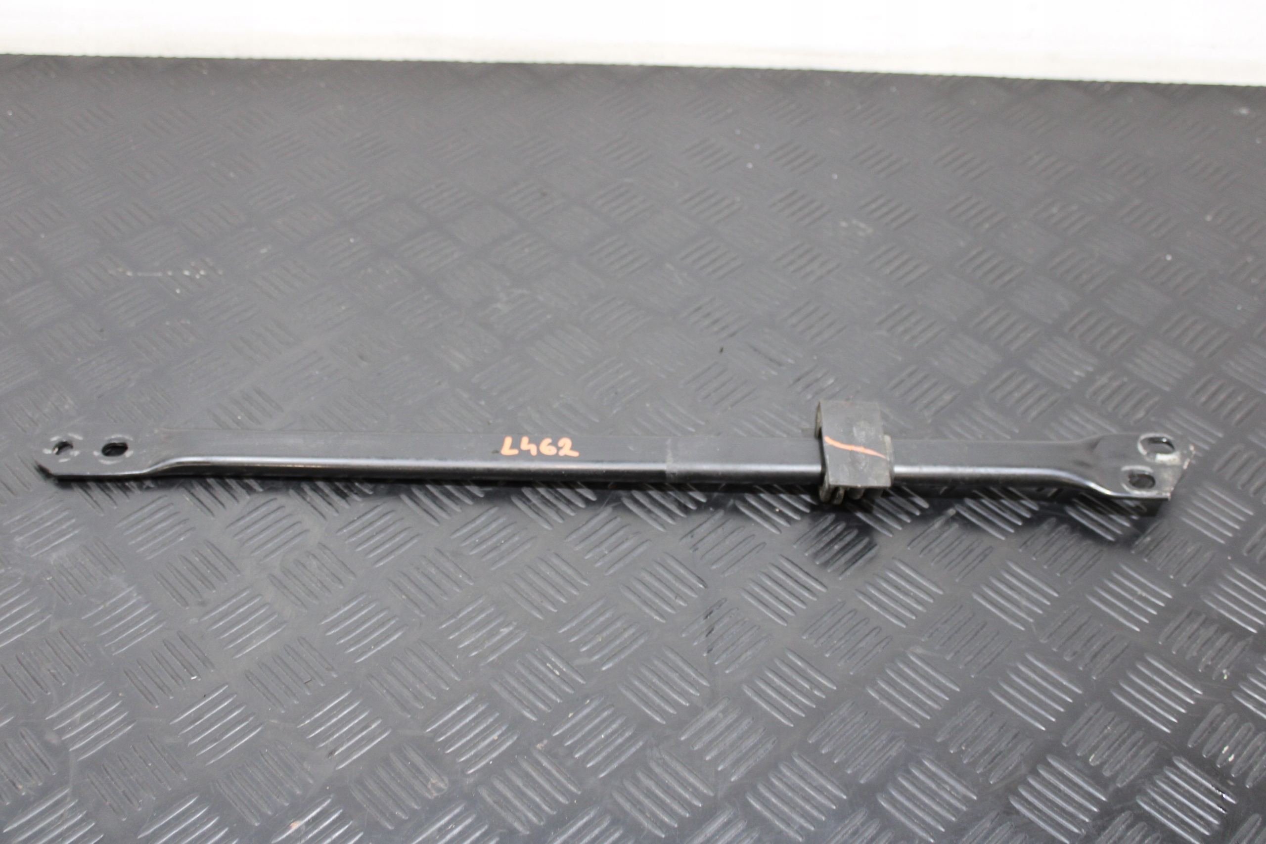 träger spreize 8155A LAND ROVER DISCOVERY V 5 L462