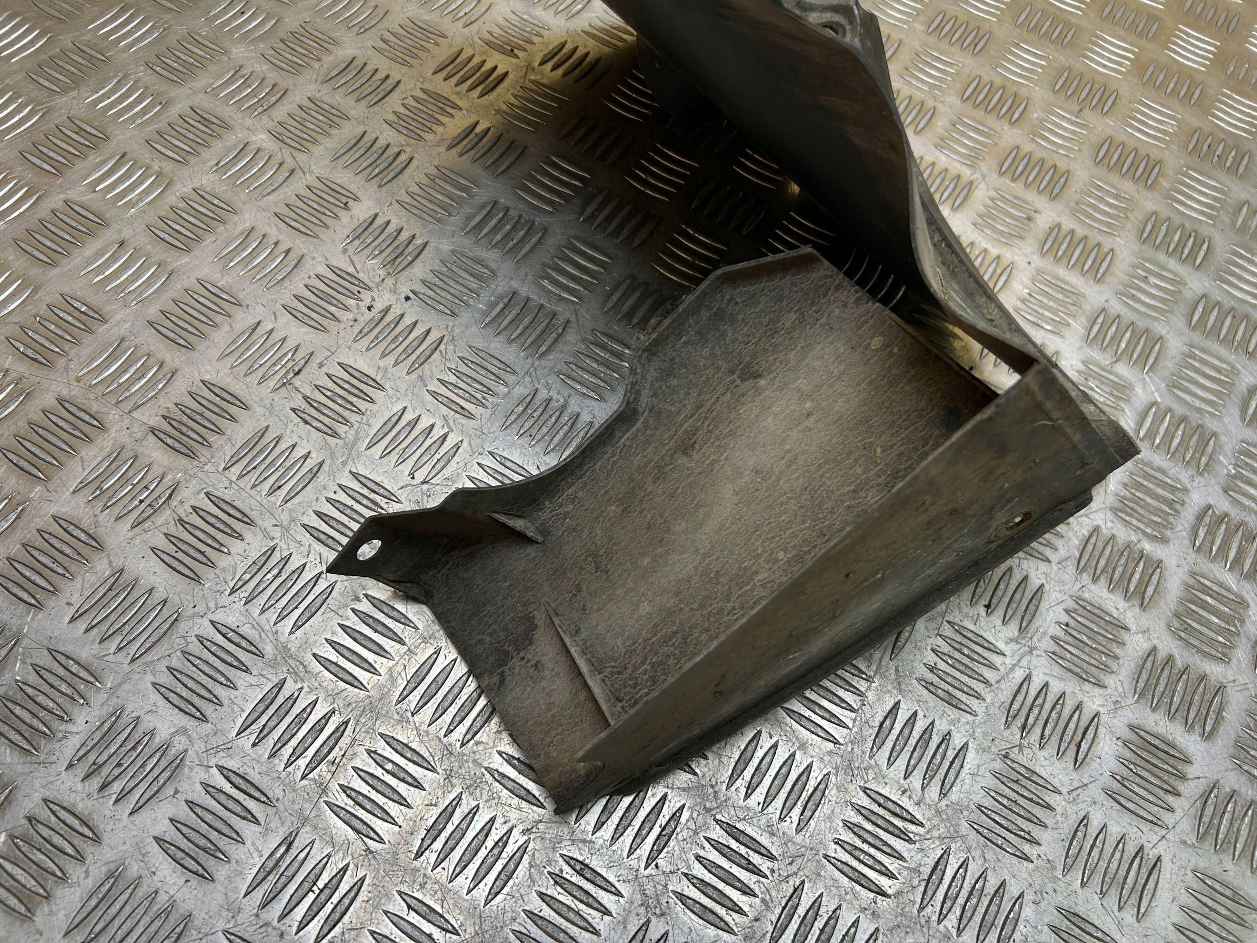 mudguard rear. left side Mazda 6 2016 GHP950351