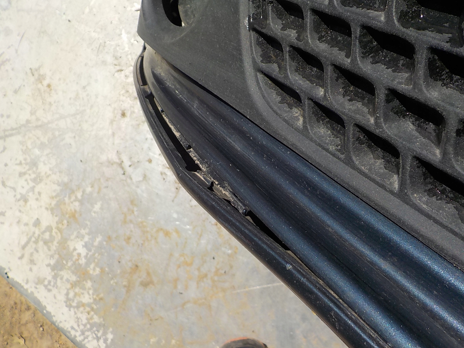391 VOLVO V70 III S80 II 06-11 bumper front front
