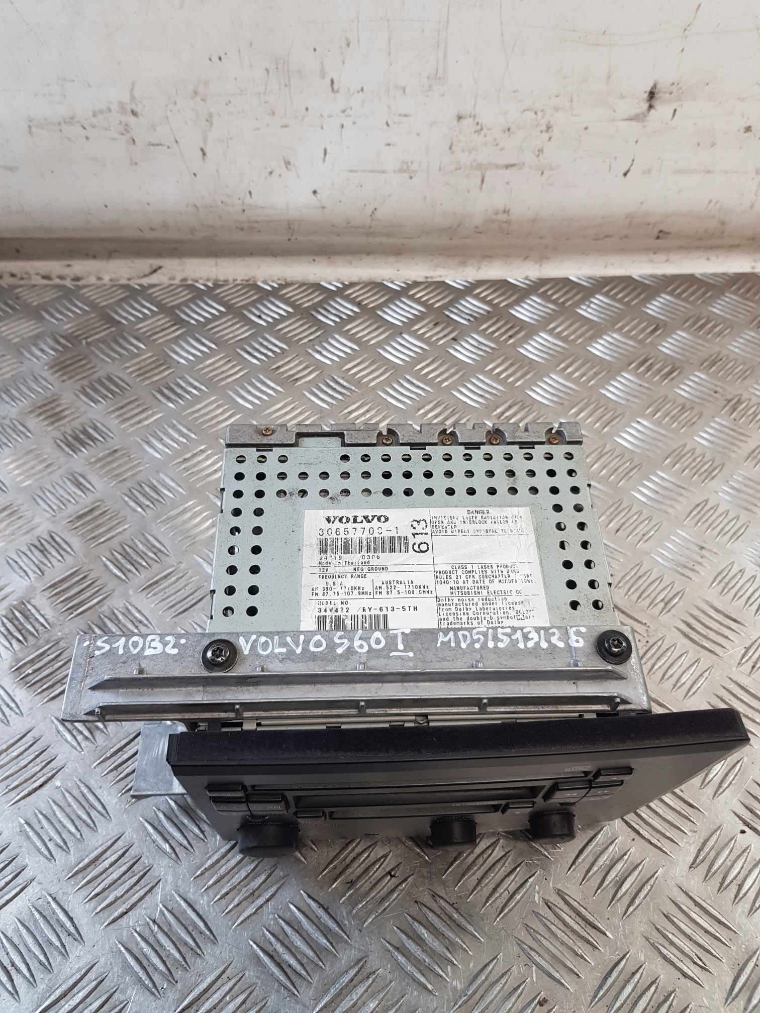 RADIO 30657700 VOLVO S60 e 04R