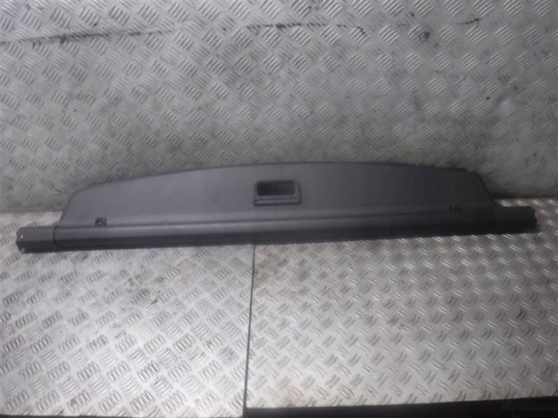 ROLETA BAGAŻNIKA VW TOURAN I