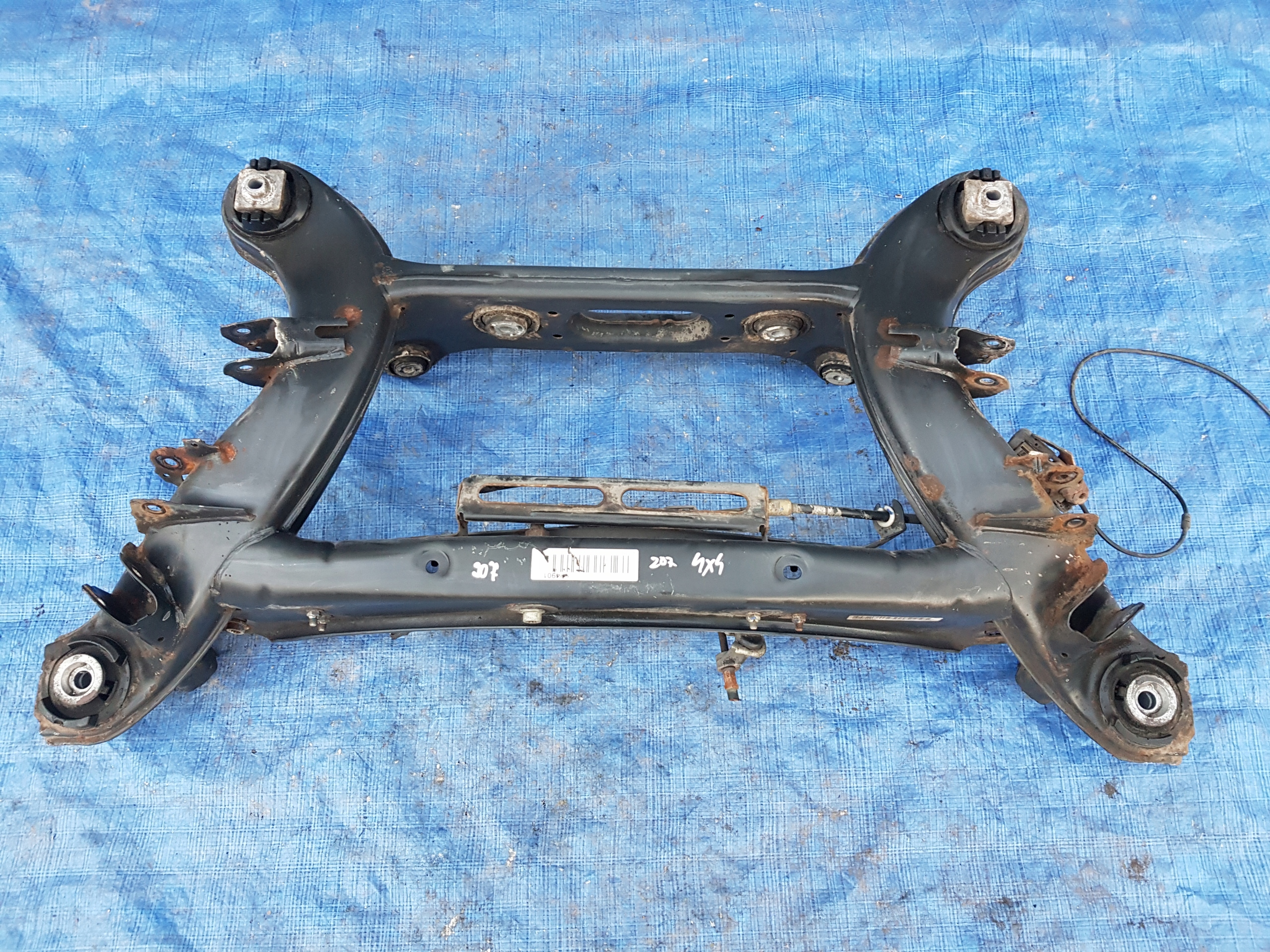axle beam rear part MERCEDES W207 C207 sider subframe axle beam