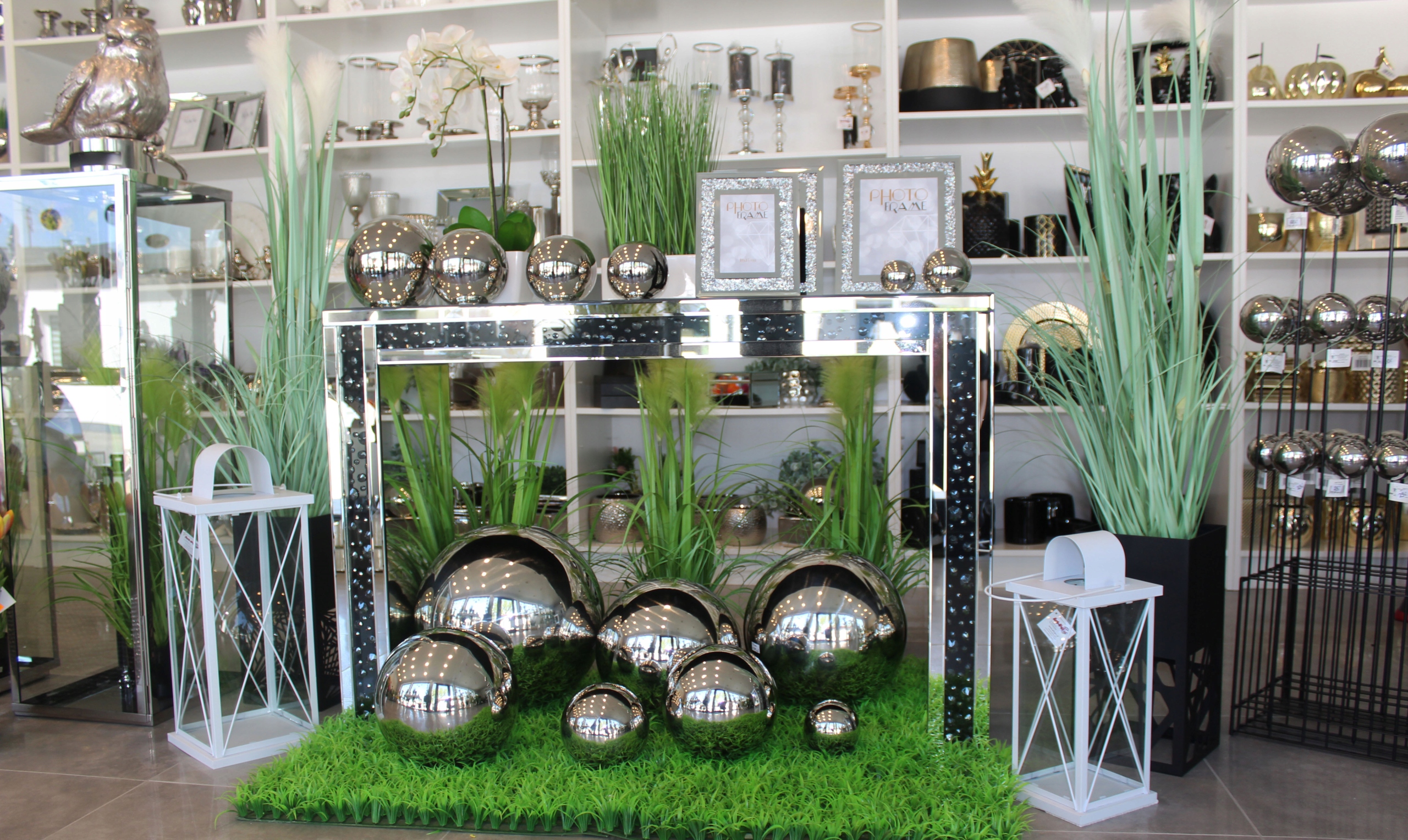 Metalowy lampion latarnia latarenka metalowa H56 Marka inna