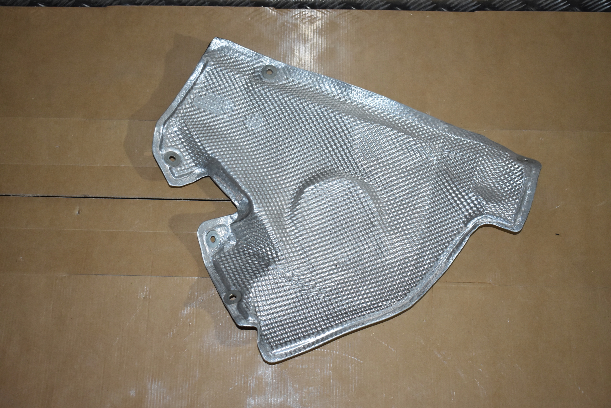 IDEALNA Blende Abdeckung TERMICZNA FERRARI 458 599 1