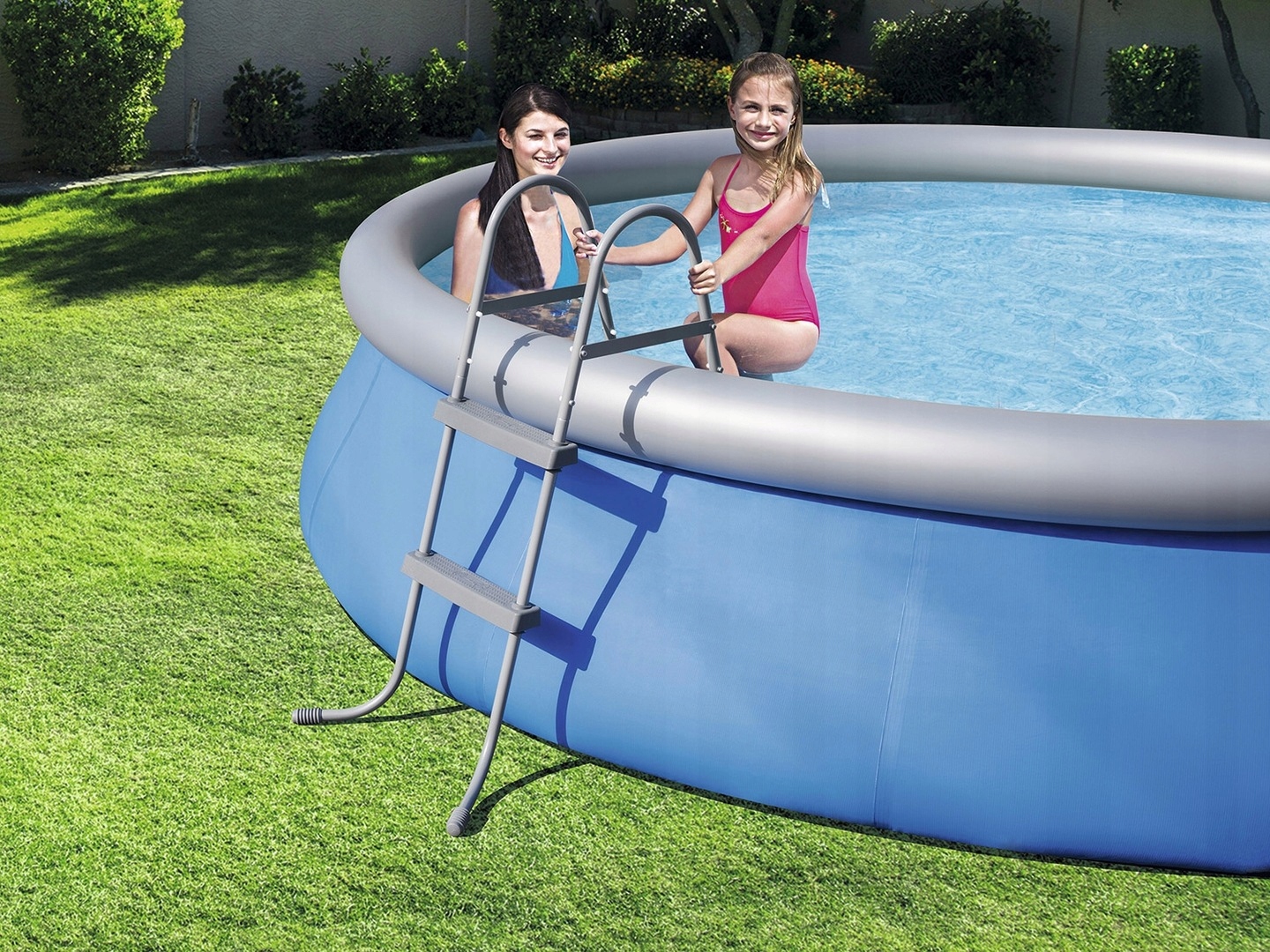Bezpieczna Metalowa Drabinka Basenowa Schodki do Basenu 84 cm BESTWAY 58430 Waga produktu z opakowaniem jednostkowym 5.6 kg