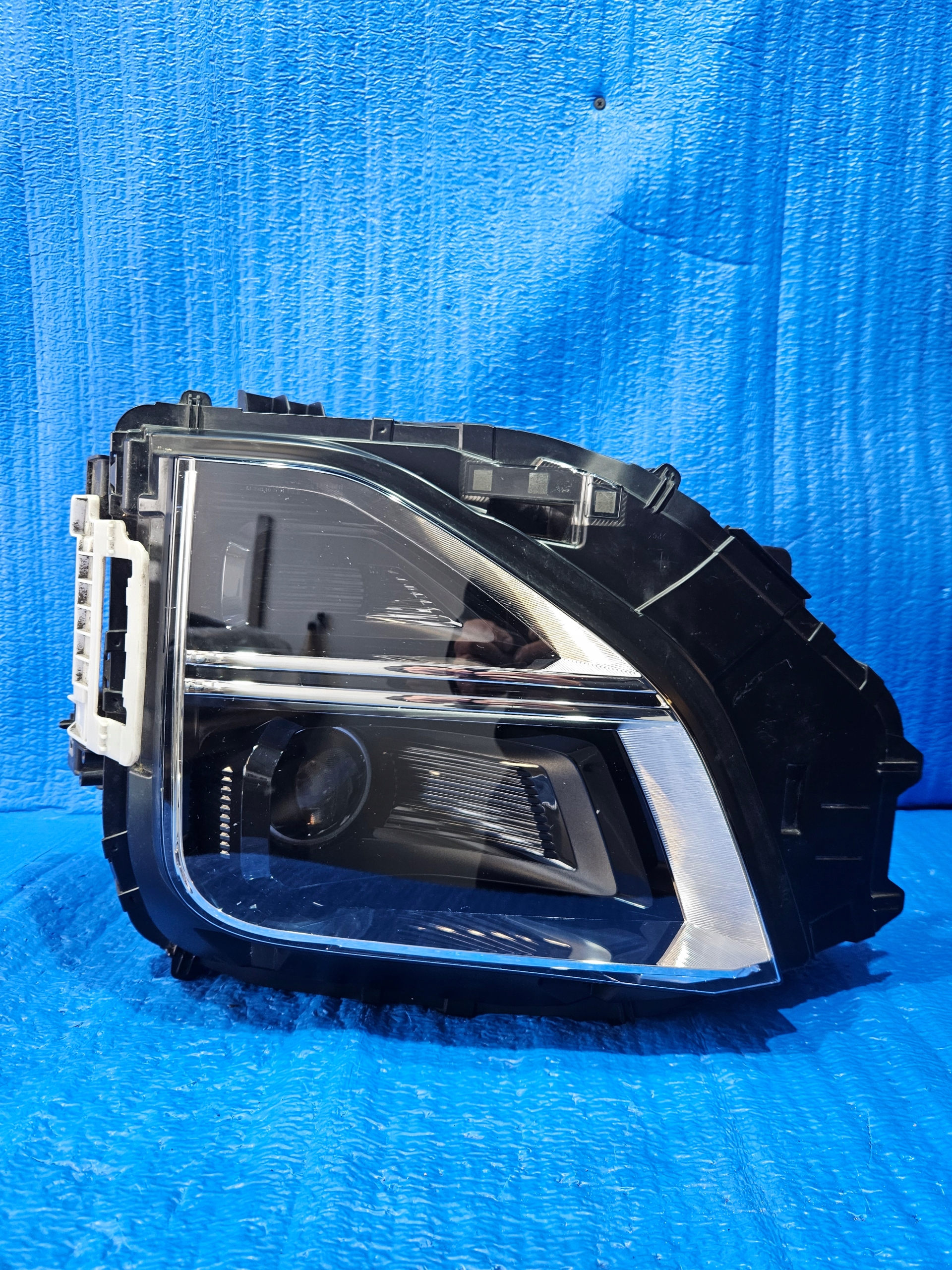 ECLIPSE CROSS ФАРИ ЗВИЧАЙНИЙ ЛІВИЙ РЕСТАЙЛІНГ 21 -