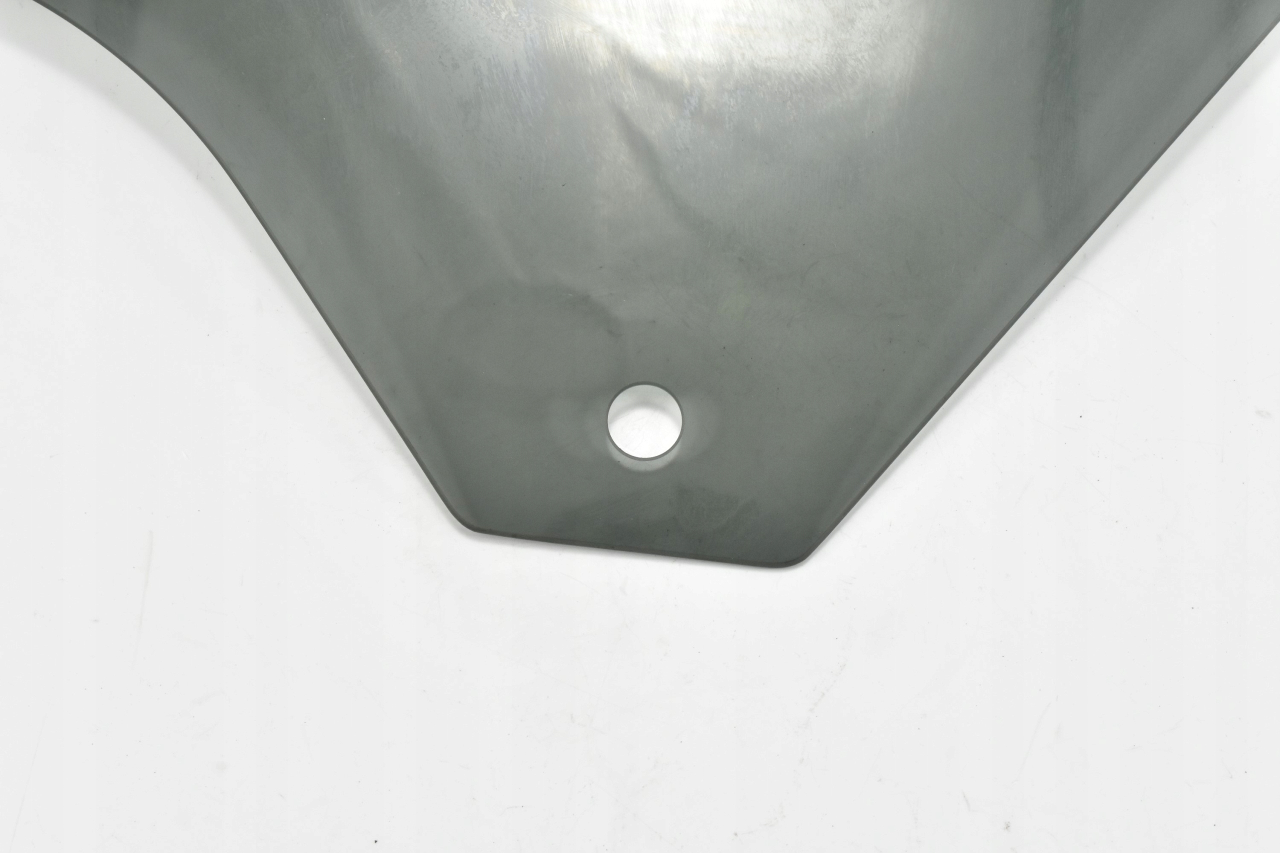 SZYBA DRZWI LEWY TYŁ PRZYCIEMNIONA L1TB-S25713-B FORD PUMA II MK2 Stan opakowania zastępcze