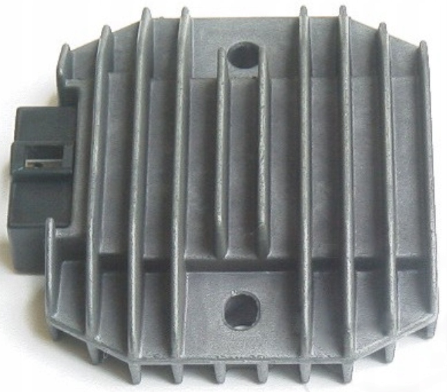 Regulátor napätia usmerňovača Yamaha Yfz 450 R Nová