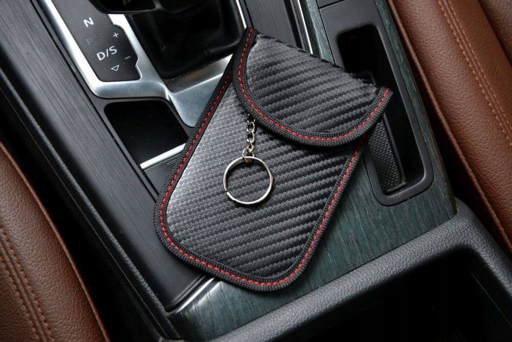 Etui Blokada Kluczyk Keyless RFID GPS NFC LTE EAN (GTIN) 753936222007