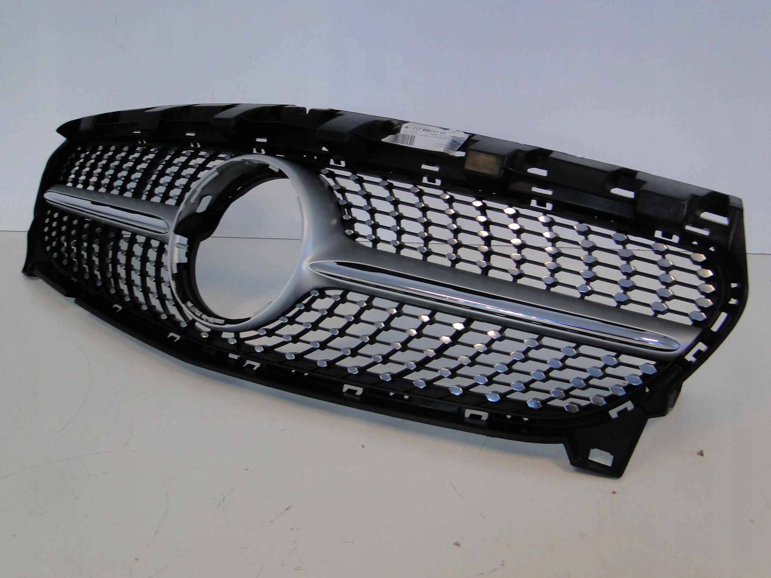 MERCEDES CLA 117 LIFT GRILL ATRAPA DIAMENT AMG Kolor srebrny