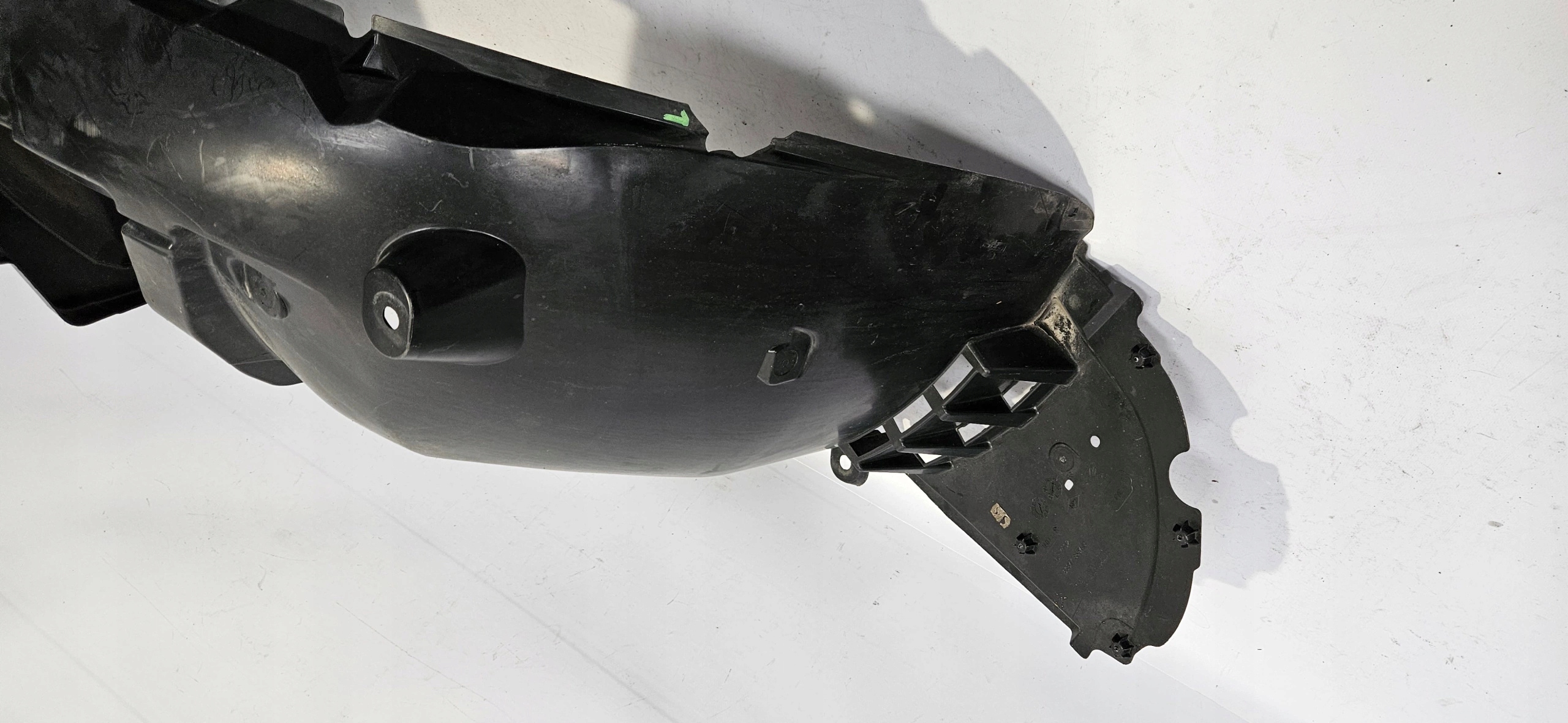 mudguard left front RENAULT KADJAR 15- original