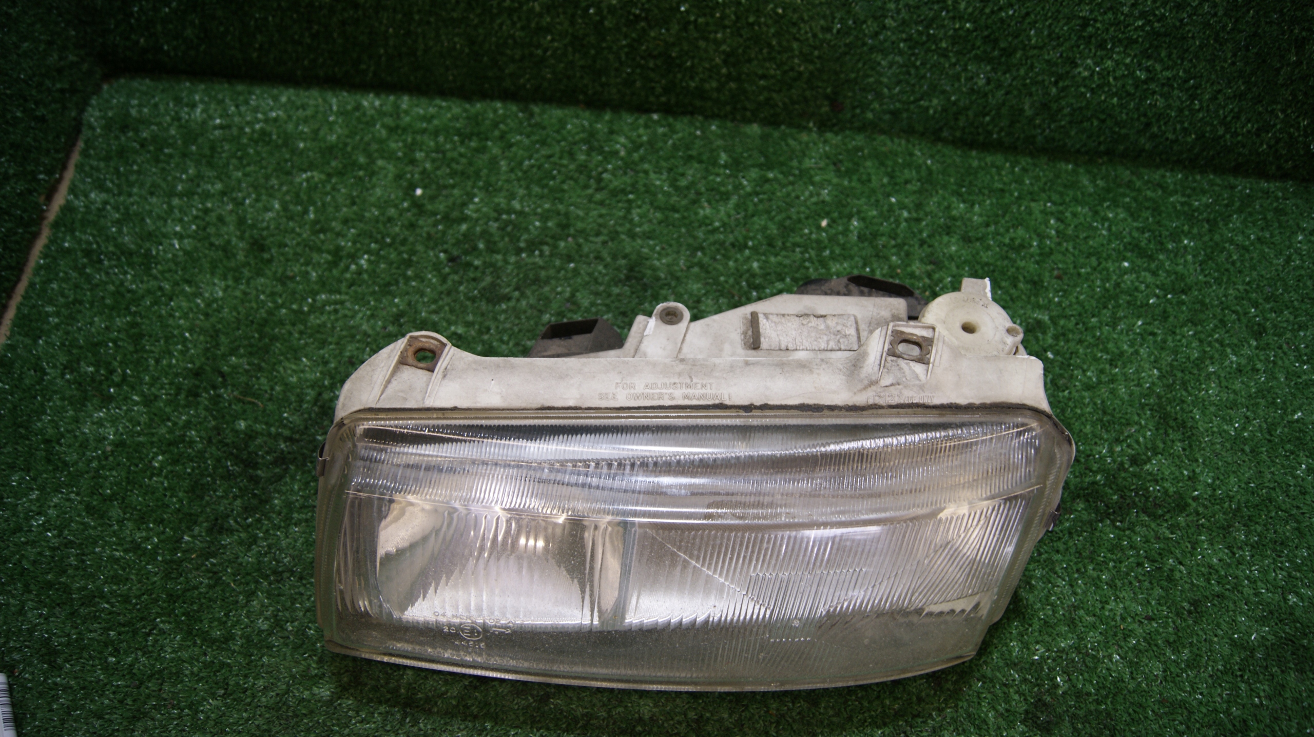 light left front VOLKSWAGEN PASSAT B4