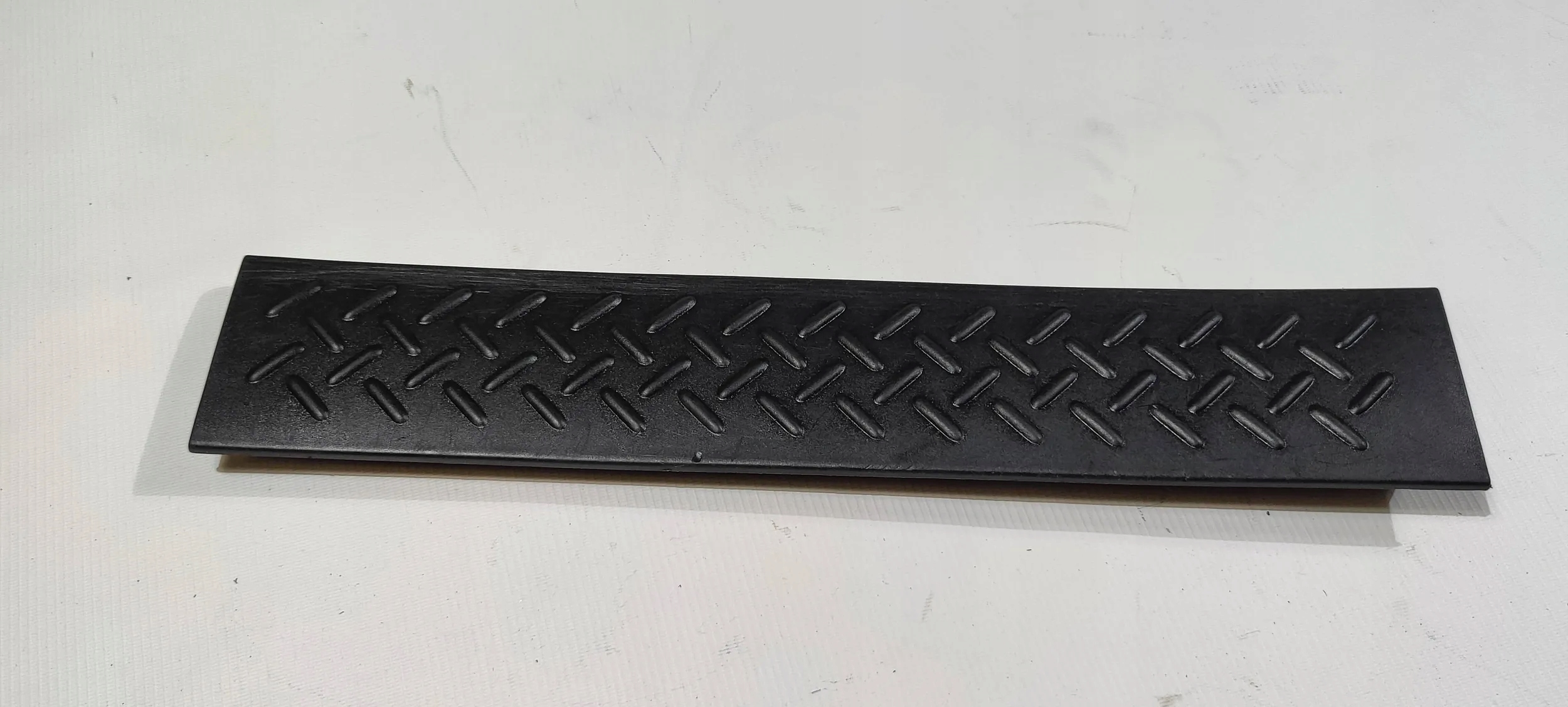 moulding cap threshold rear part right Ford F150 2015