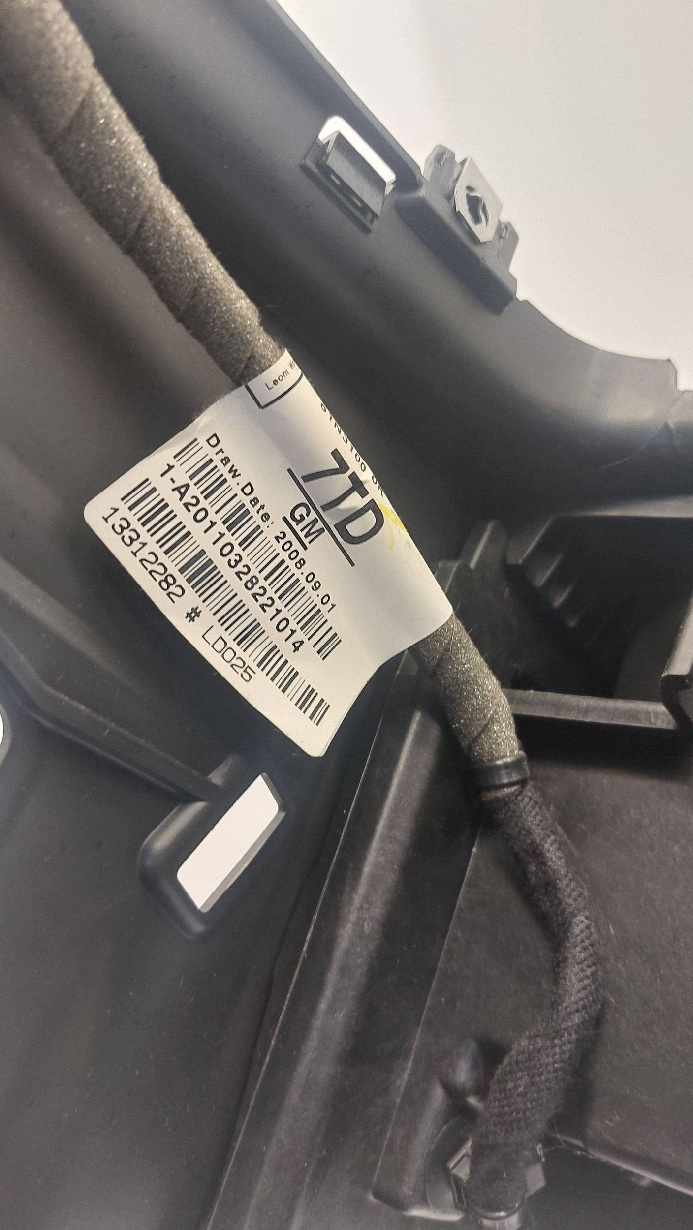 OPEL ASTRA IV J TUNEL central armrest 09-15R