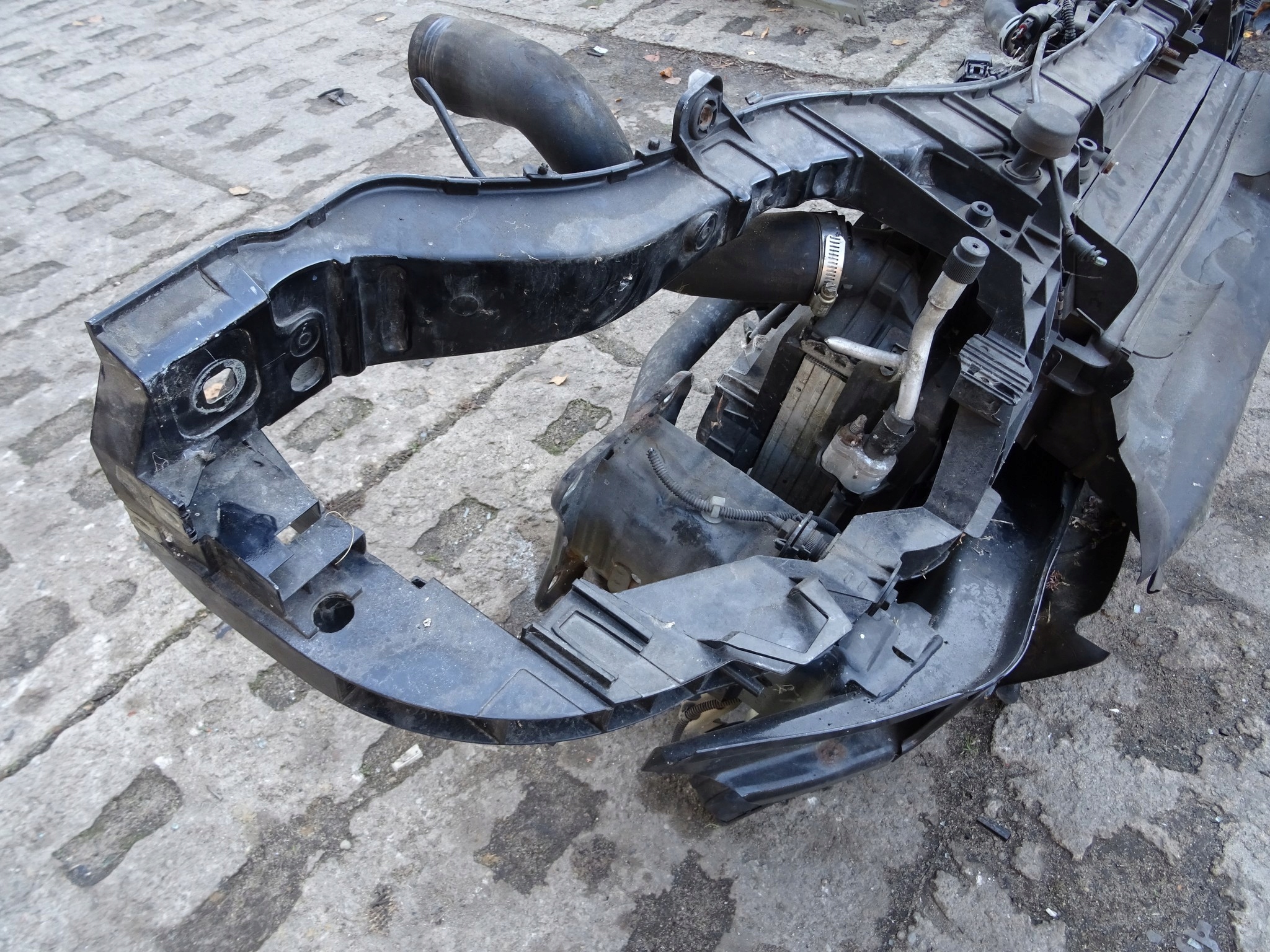 FORD FOCUS MK3 radiators, wall sider fan KOMPLET 1.0 ECOBOOST