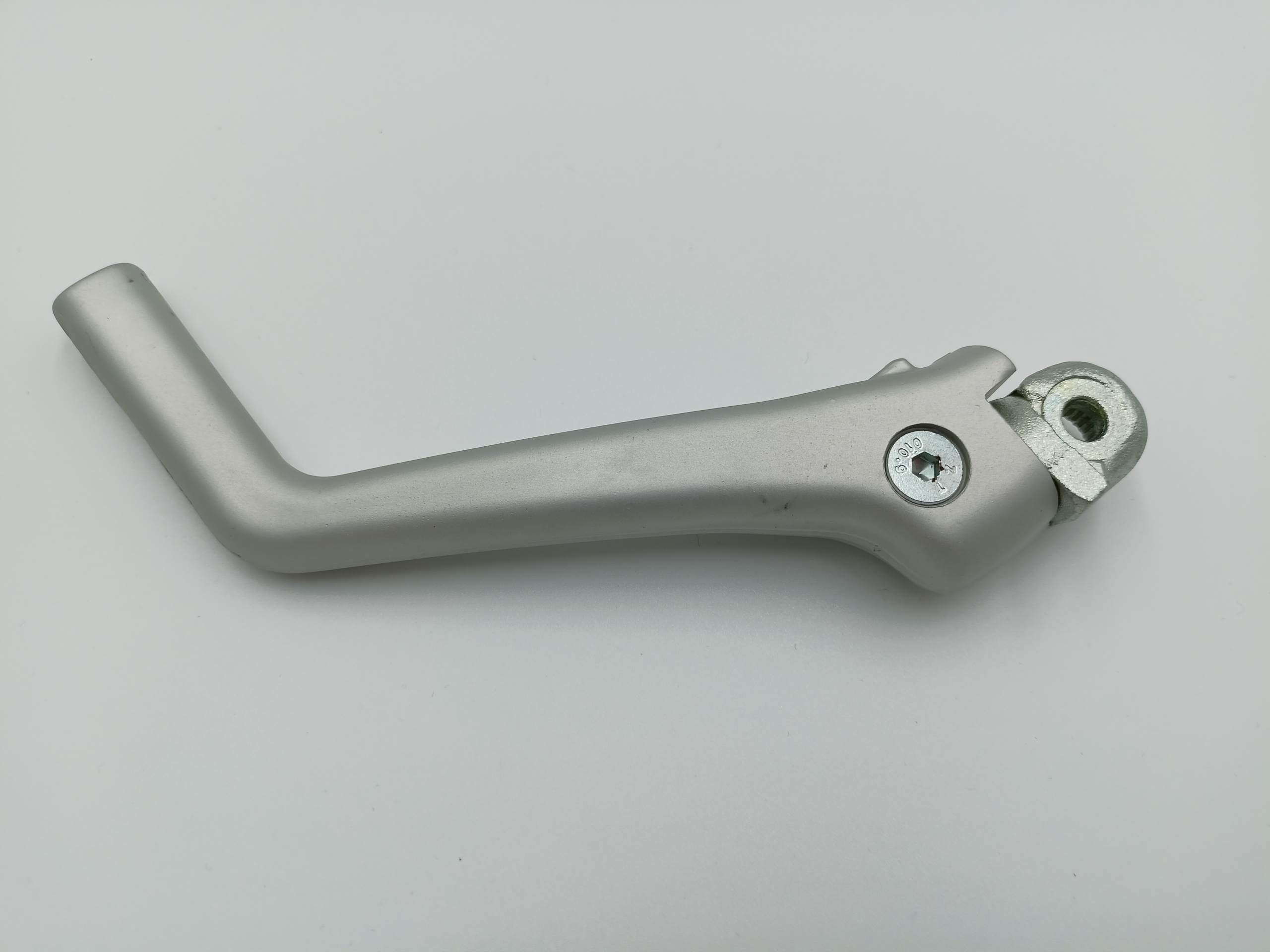 DZWIGNIA STARTERA NO KICKSTARTER COMPL LEVER BETA Part number 004 06 000 82 00