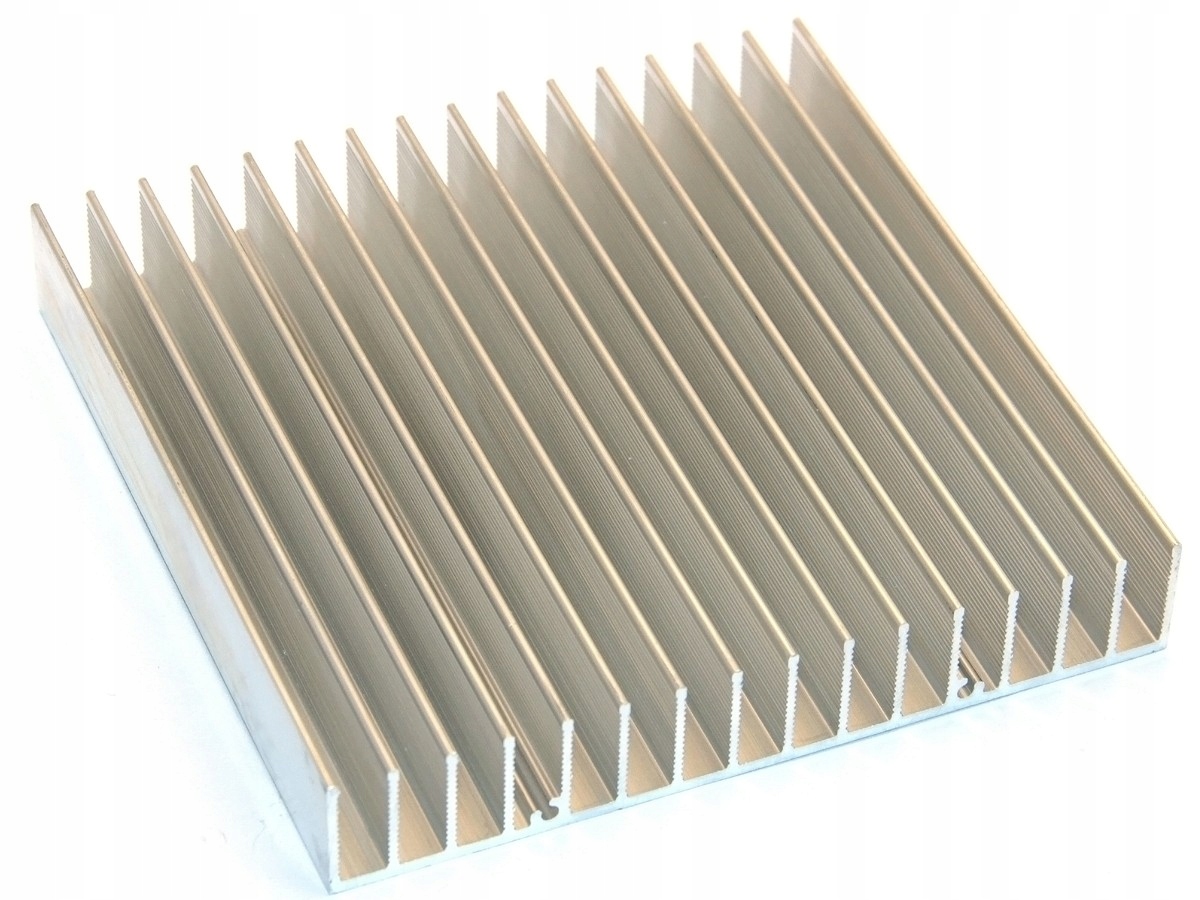 

Radiator aluminiowy R34 120x120x20mm