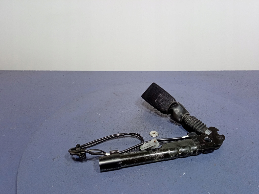 BMW 3 E90 E91 NAPINACZ PASA BEZPIECZEŃSTWA LEWY PRZÓD 33044476F