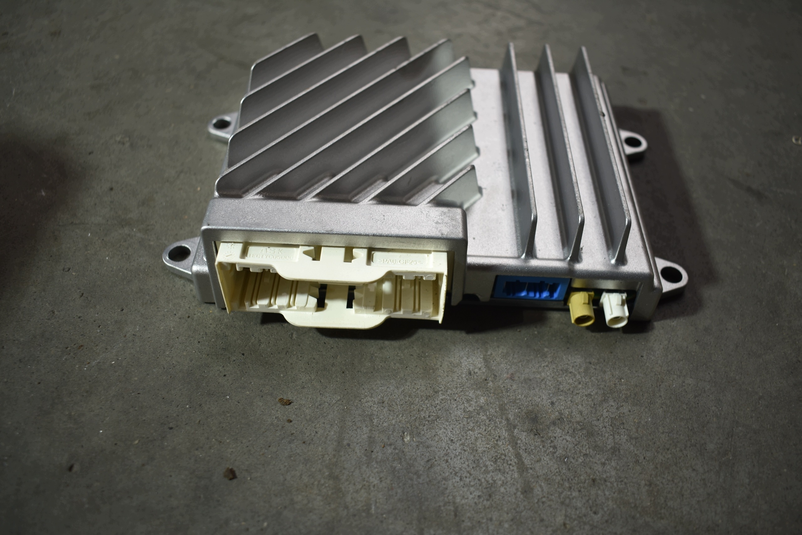 IDEALNY module control unit MERCEDES 1