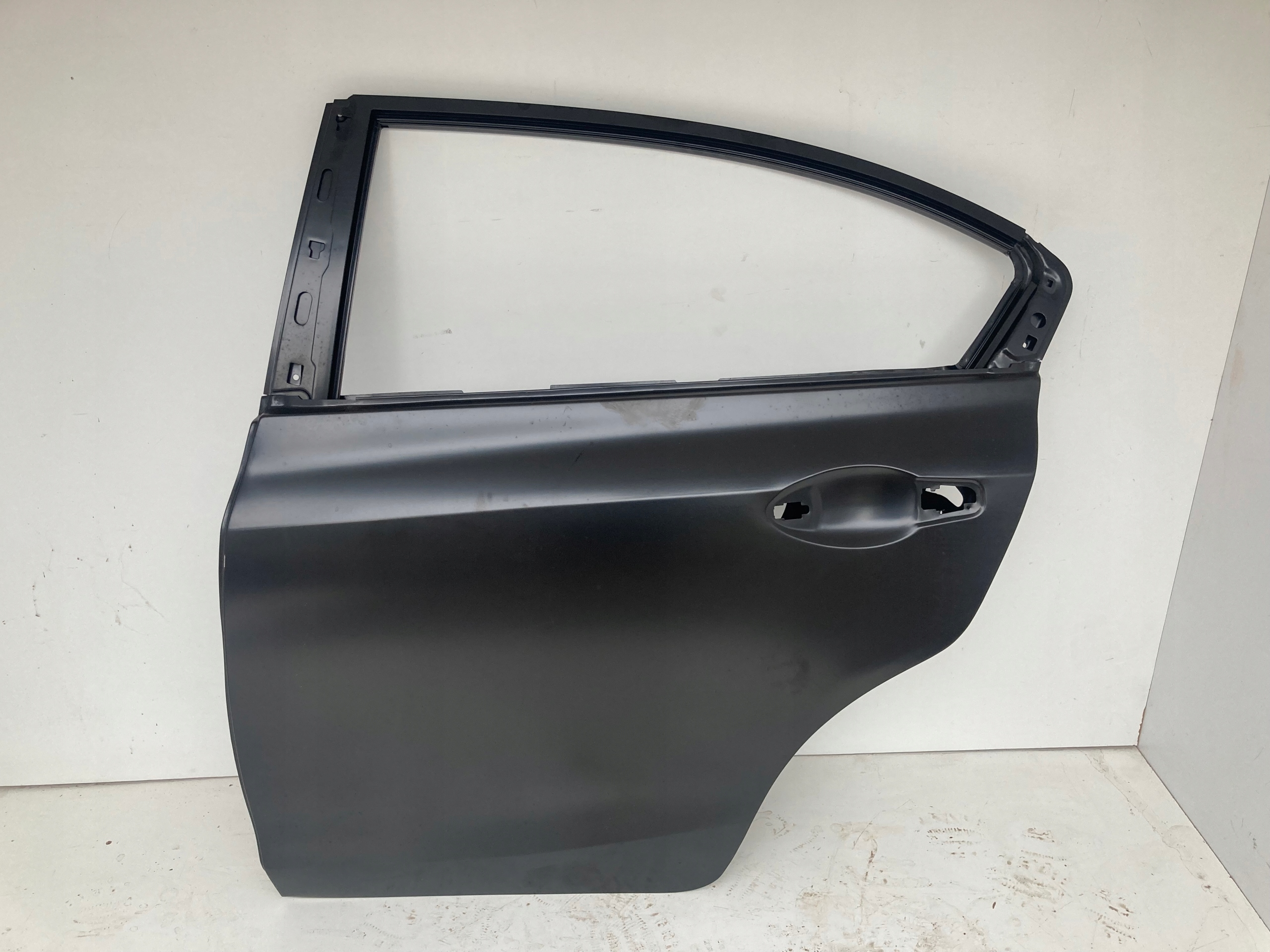 DRZWI CIVIC SEDAN IX DRZWI LEWY TYŁ 2013-2017