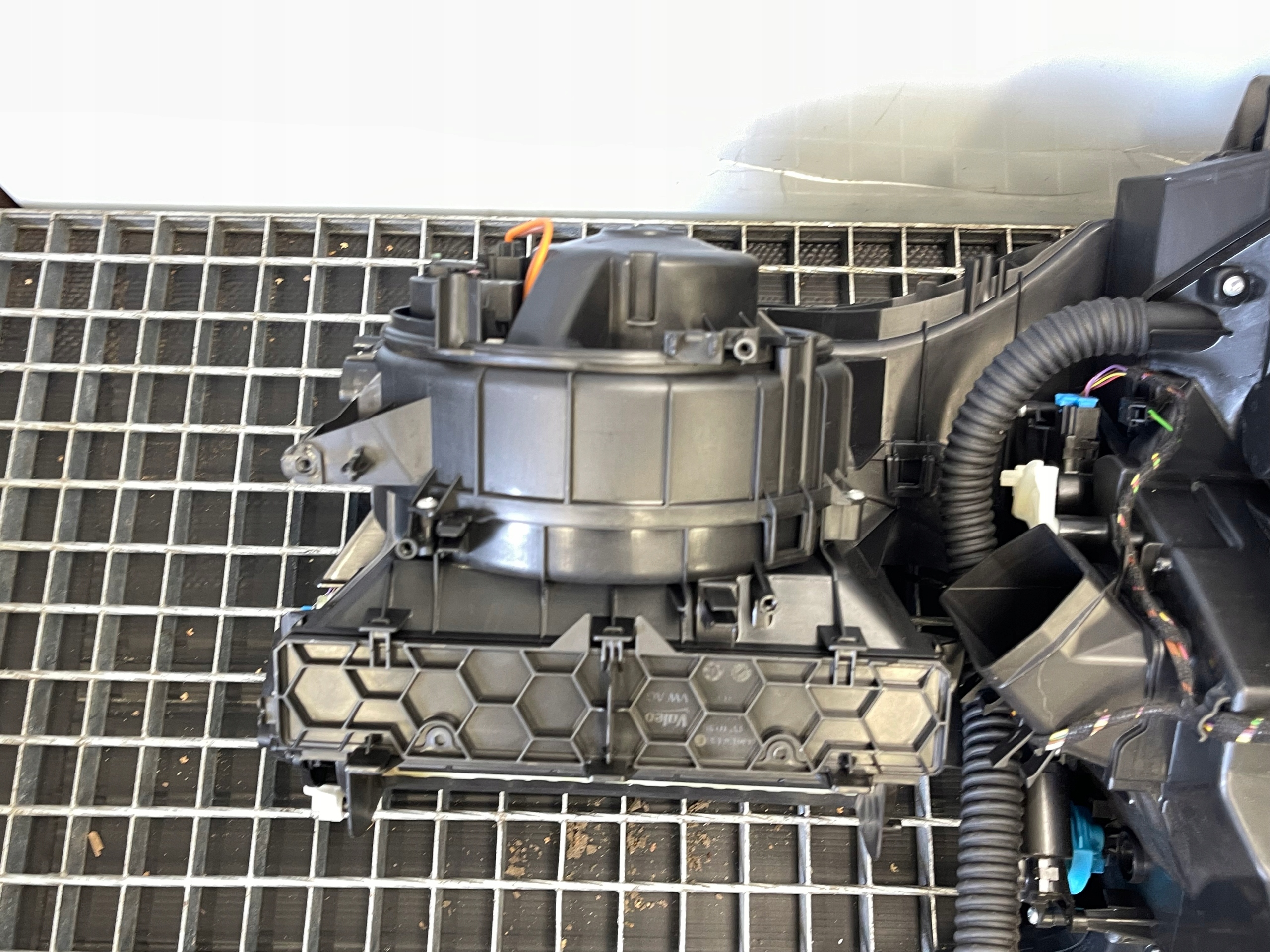 vw GOLF VII Leon III Audi A3 8V радиатор отопителя 5Q1820005AM европа