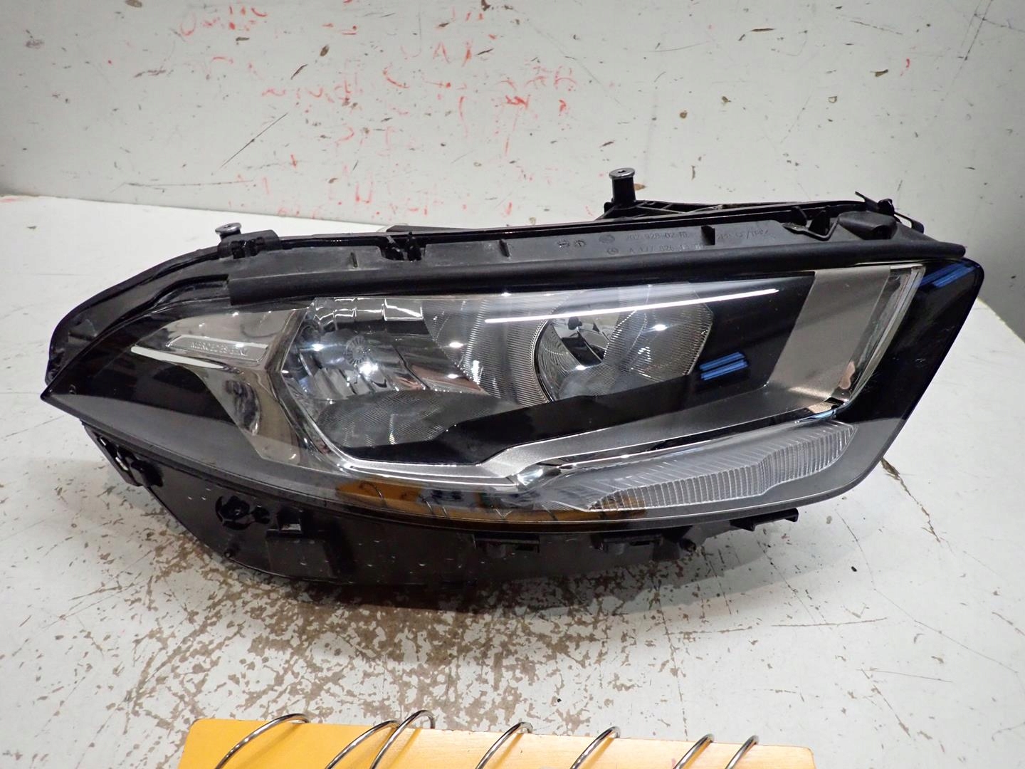 light front front right MERCEDES A-KLASA W177 2018- A177