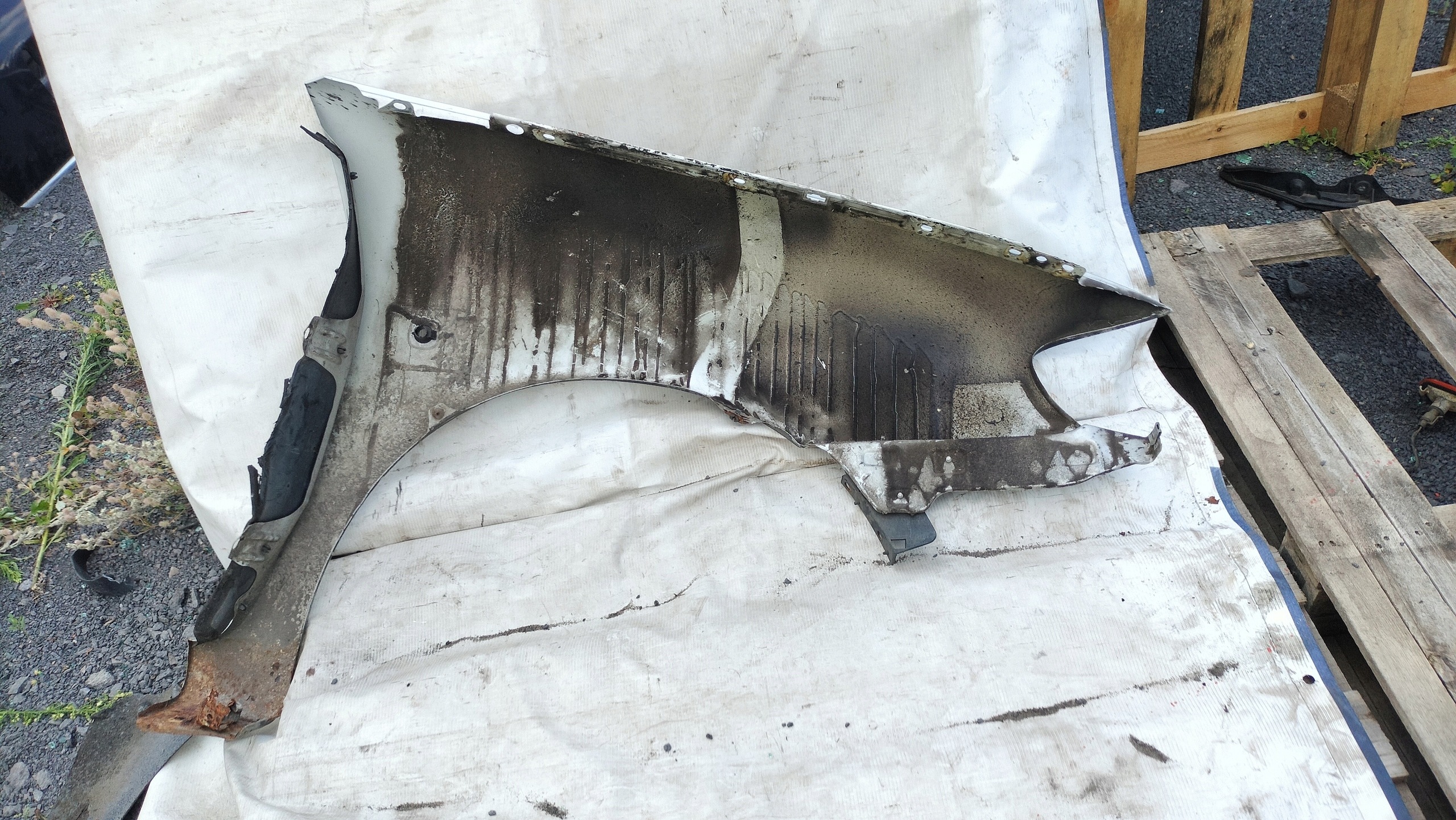 SEAT IBIZA II LIFT fender left front LS7N