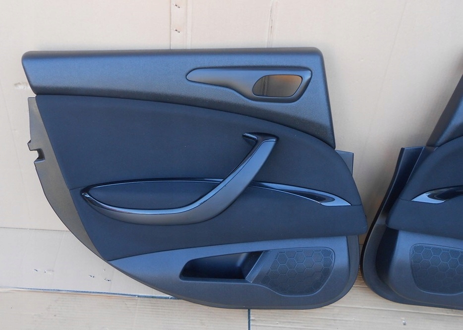 CITROEN C5 III KOMBI BOCZEK DRZWI TYŁ Producent części Citroen OE