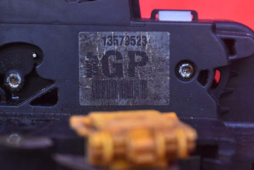 lock door right front front EU 13579523GP OPEL INSIGNIA A 08-14