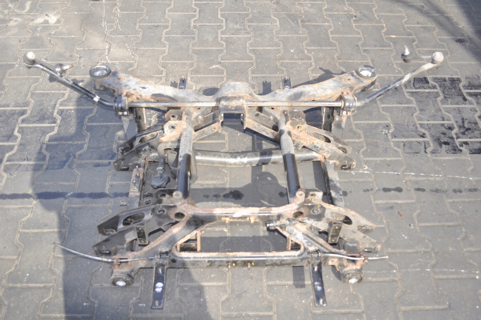 BENTLEY ARNAGE SANKI ZAWIESZENIA BELKA WÓZEK TYŁ Numer katalogowy części TYŁ