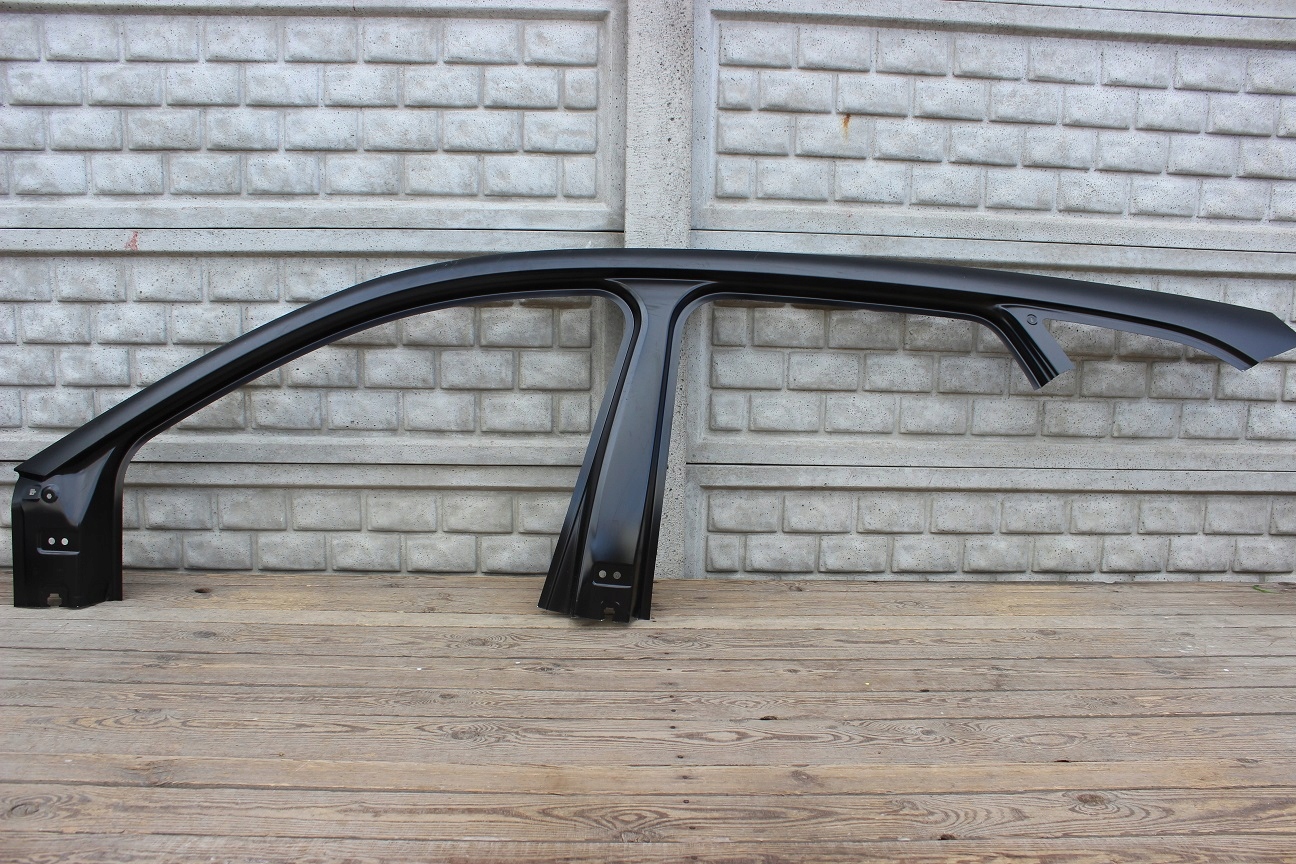 Próg słupek lewy Seat Leon IV 4 kombi 5FE 20-24 Numer katalogowy części 5FE809605B Słupek Mathayus