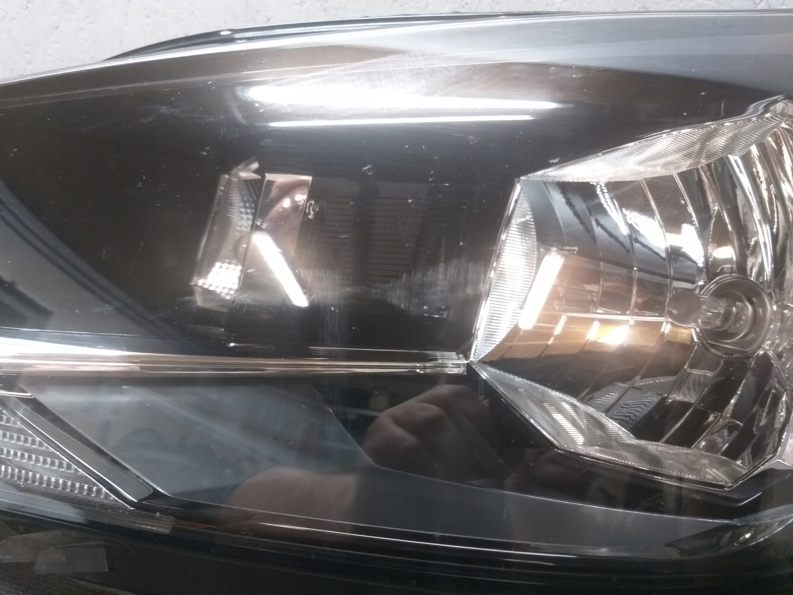 light front left VW CADDY 15- 2K5941015B