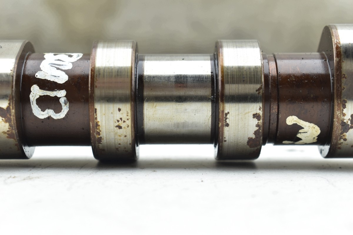 Arbre à cames d’échappement AUDI TT 3.2 V6 BUB