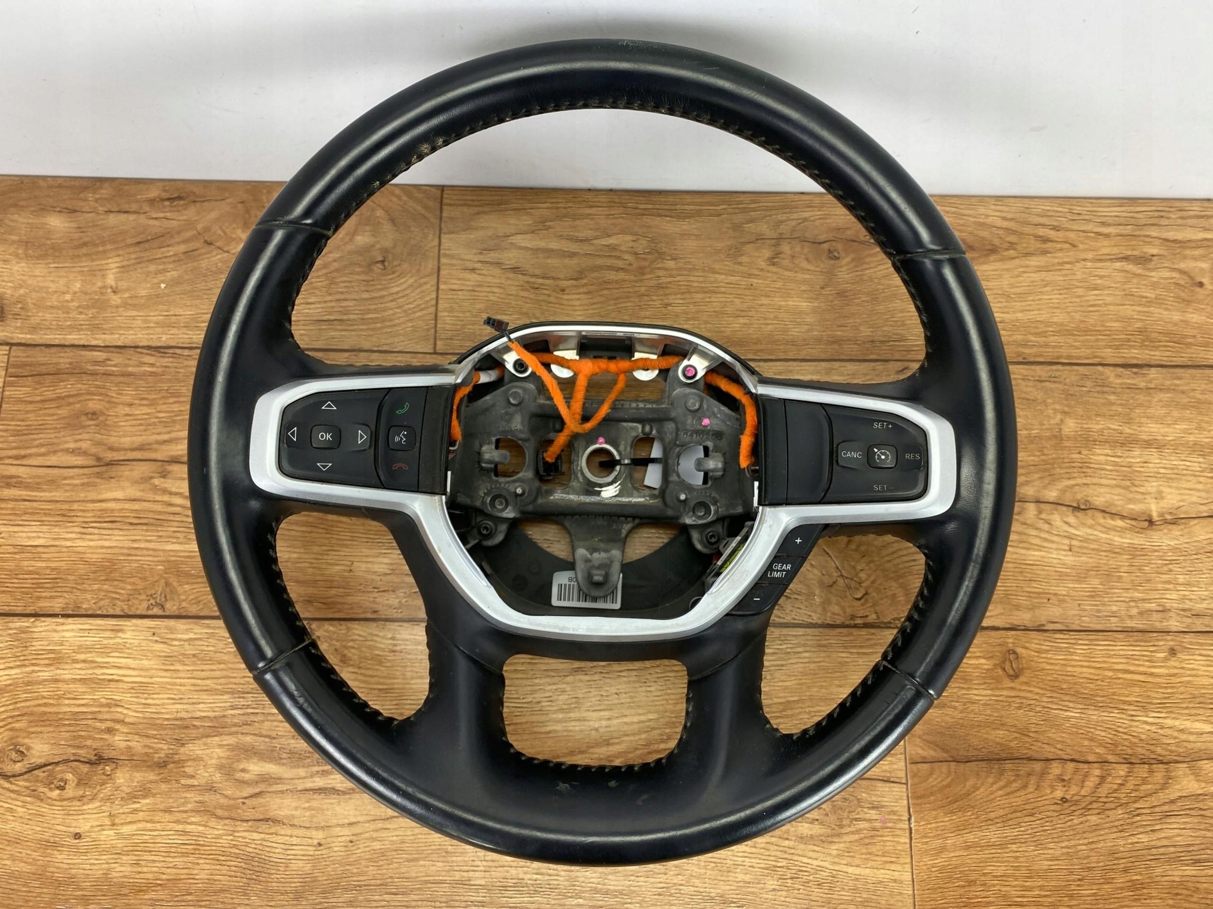 lenkrad multifunkcyjna Dodge Ram 1500 2019+ USA