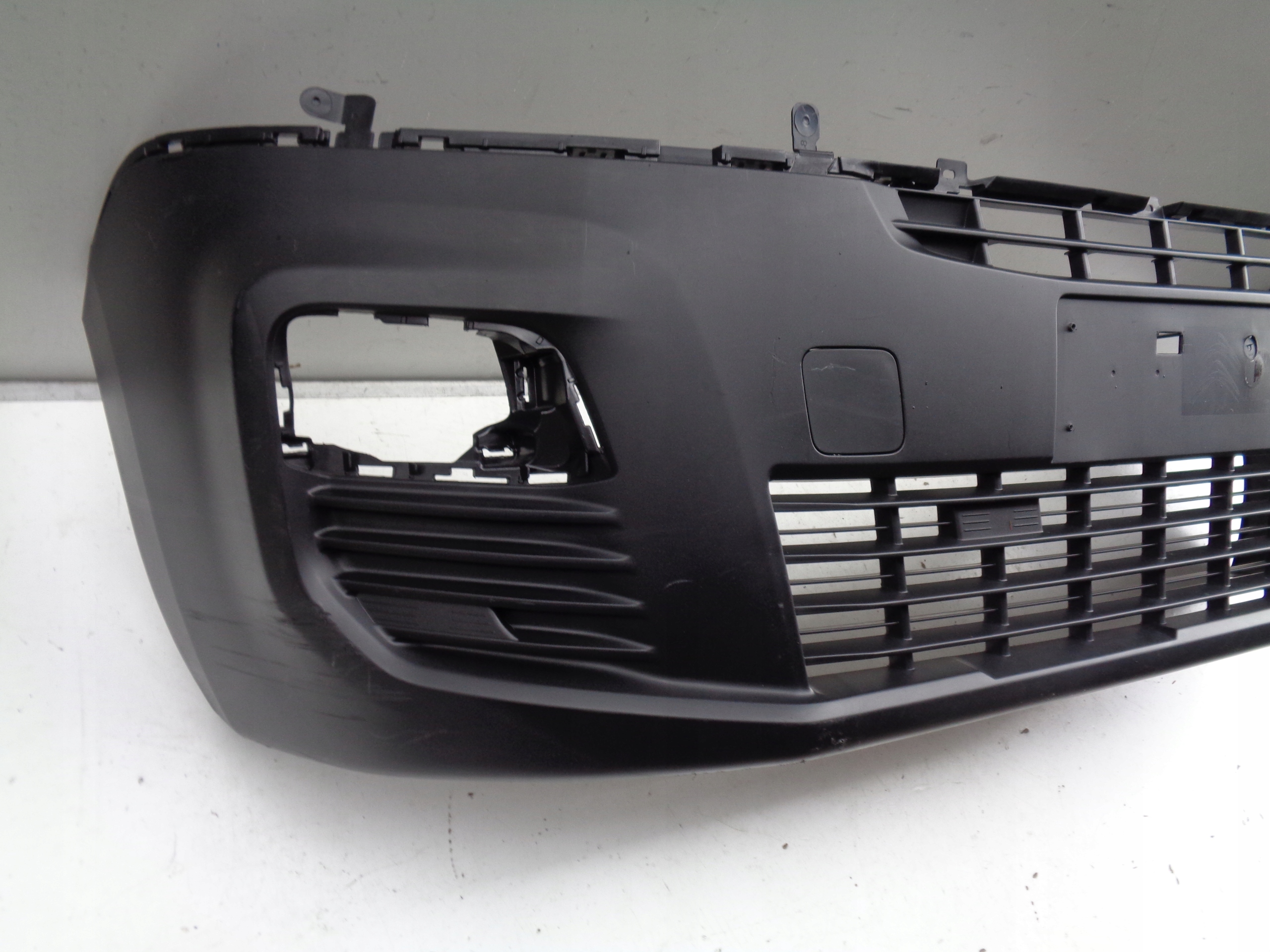 FRONTSTOSSSTANGE PEUGEOT PARTNER 18- CITROEN BERLINGO IV NR 40415