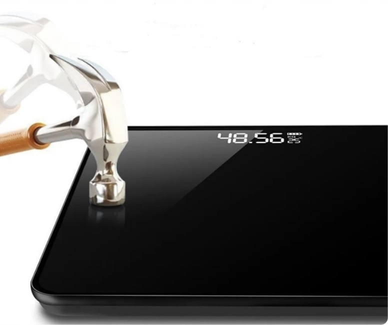 WAGA ŁAZIENKOWA ELEKTRONICZNA PRECYZYJNA SZKLANA LED SLIM 180KG Materiał platformy szkło