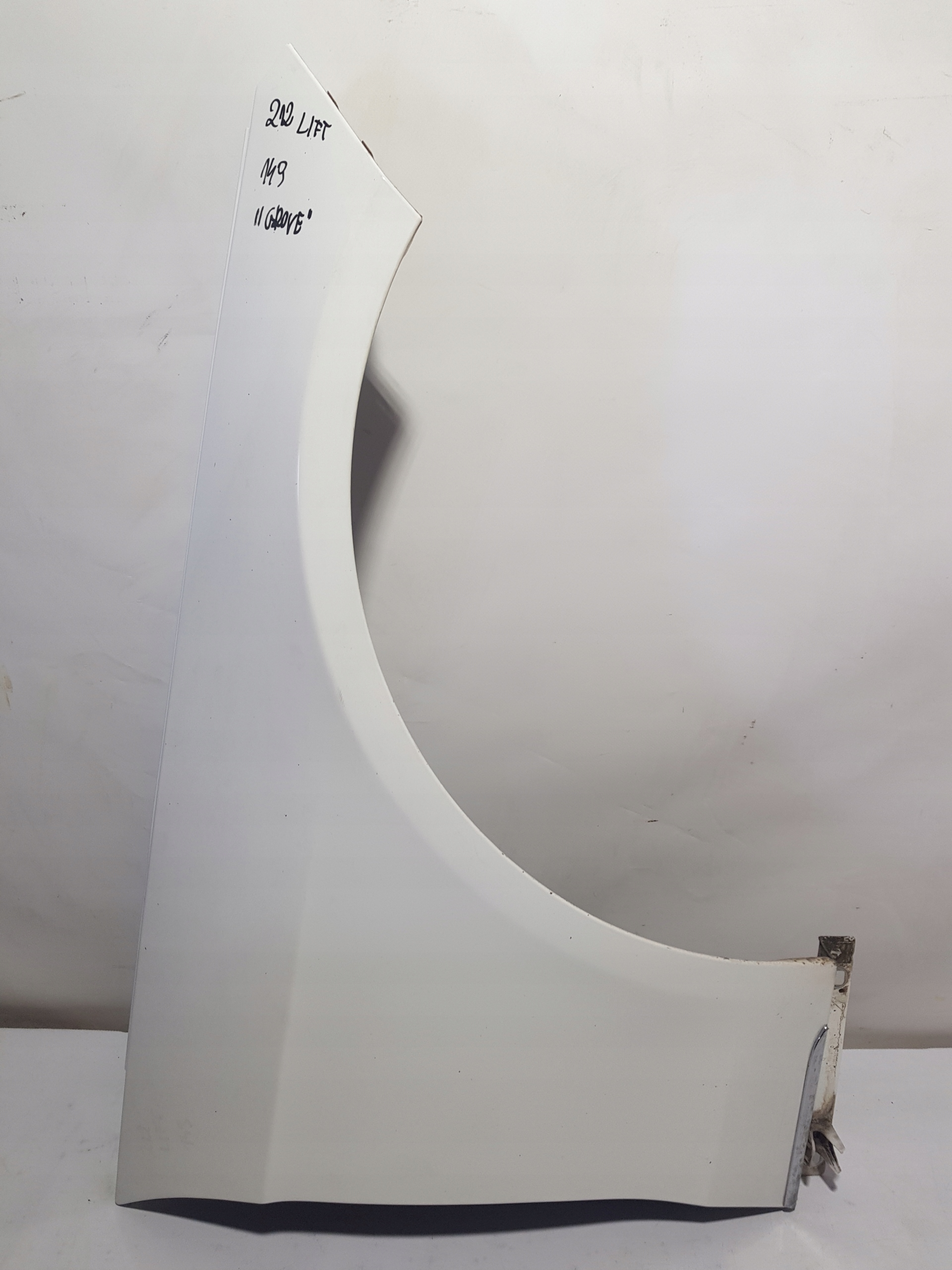 fender right front MERCEDES W212 LIFT C149 149