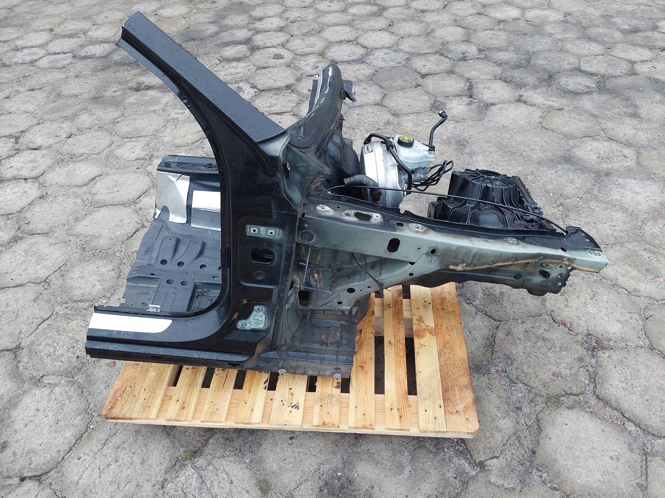 quarter front front quarter left right MERCEDES E W213 S213 197