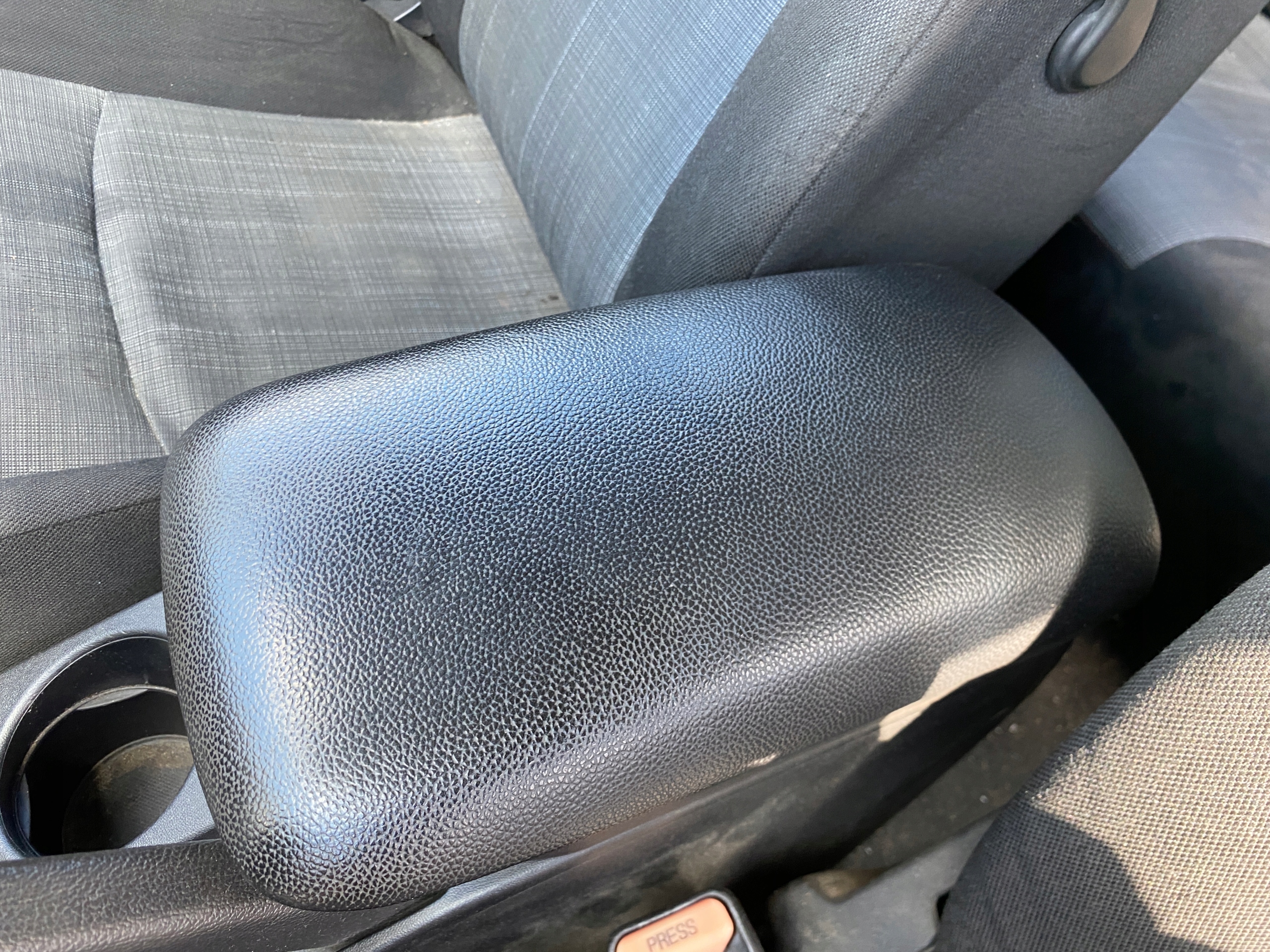 armrest tunnel central Kia Ceed SW FL 06-12