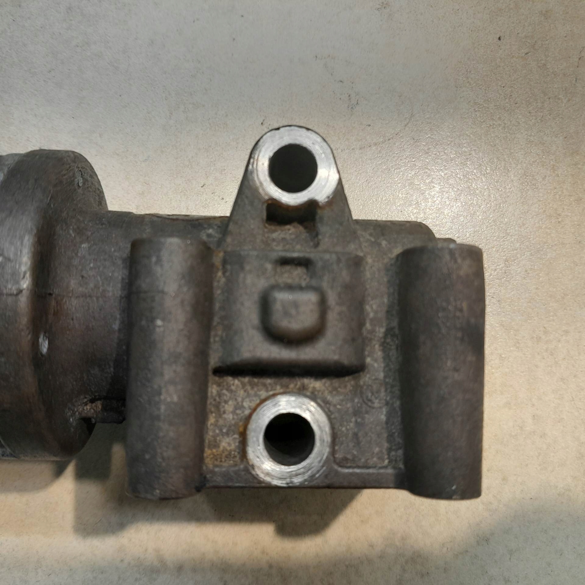 AGR-Ventil VECTRA C 1.9 CDTI 55215031