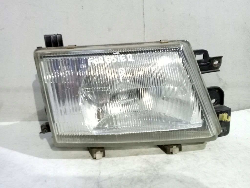 Subaru Forester light right front front