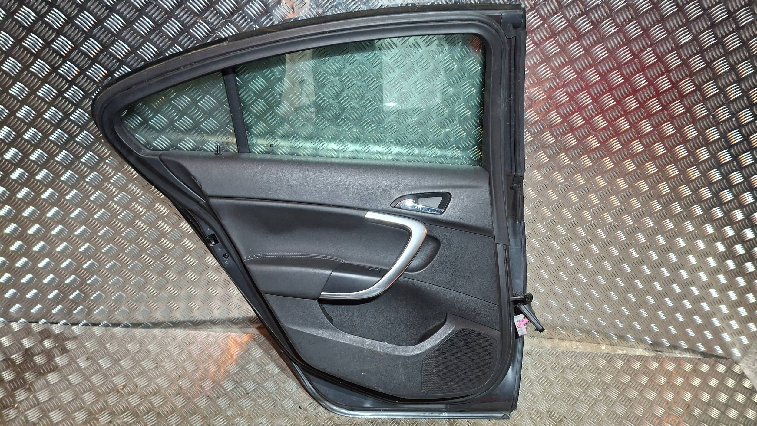 Tür heck links OPEL INSIGNIA A HB Sedan 2008