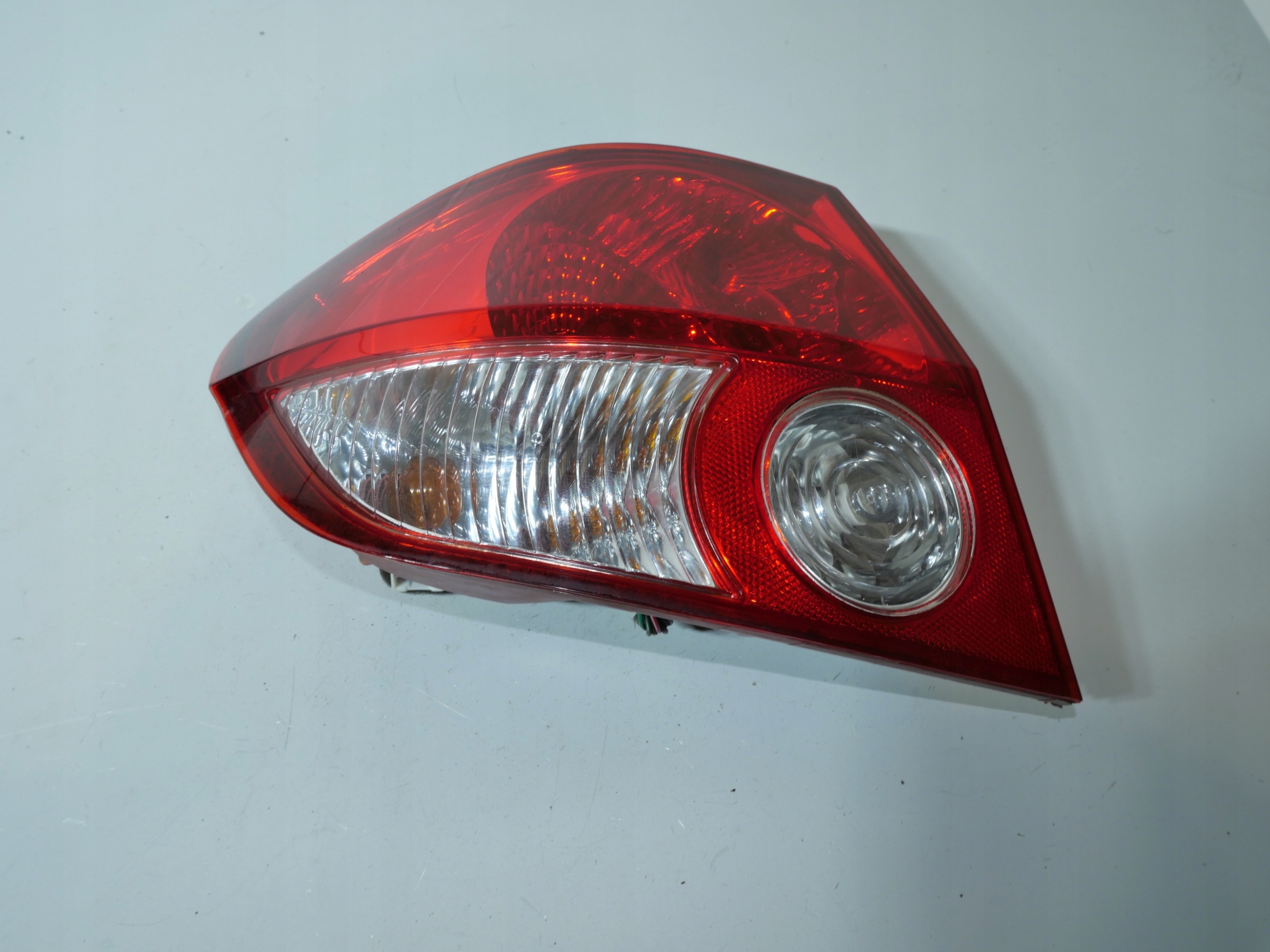 light rear Hyundai Getz 92401-1CXXX left