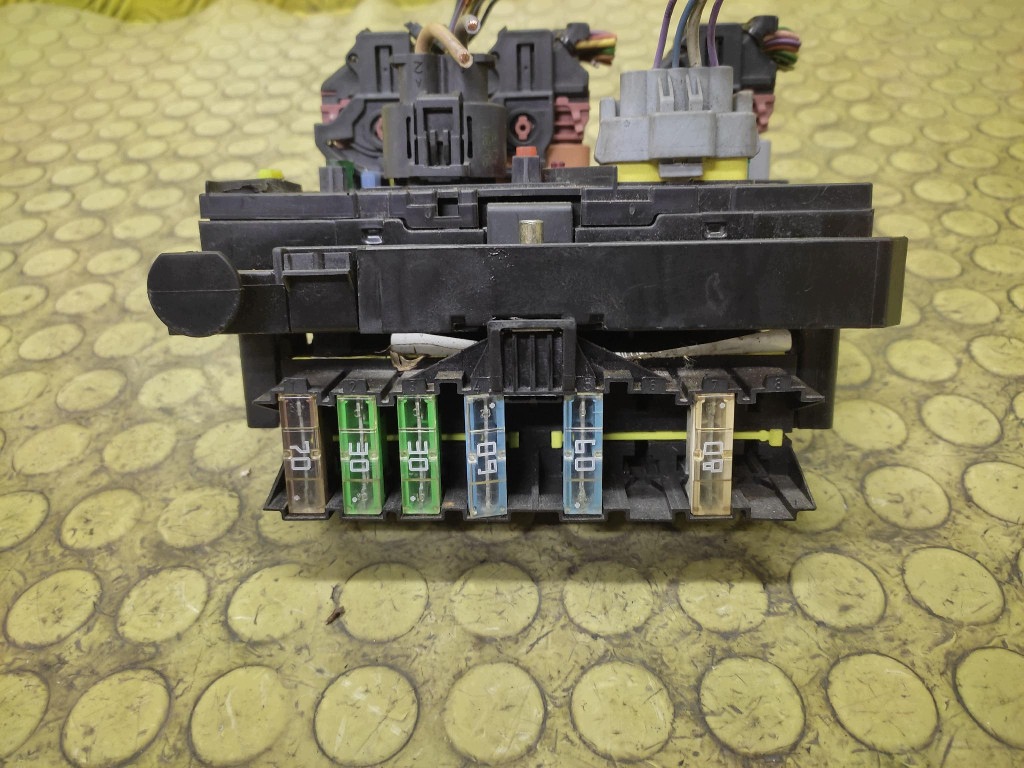 PEUGEOT 207 module BSM 9659741880